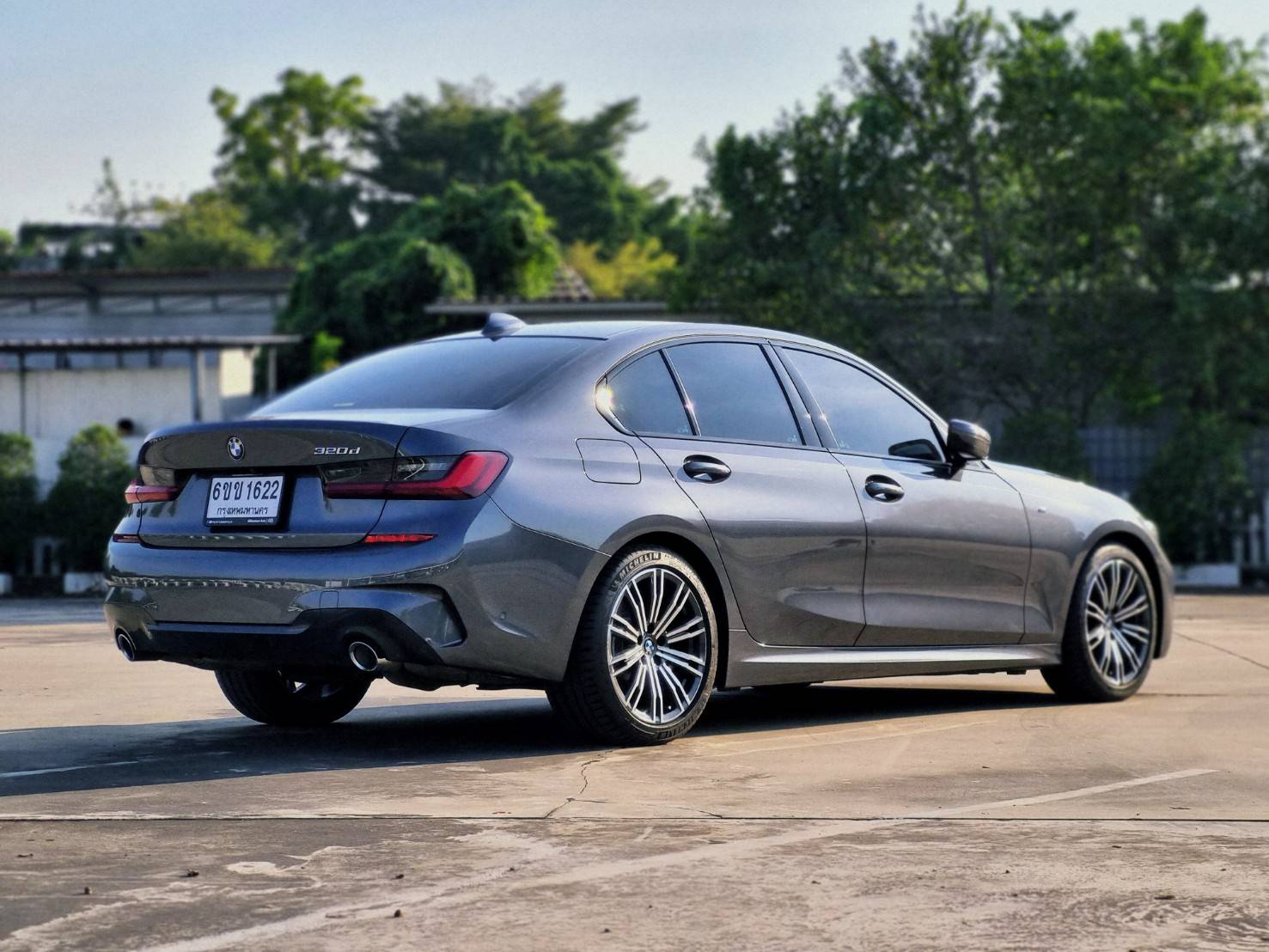 BMW 320d M-Sport ปี 2022 ไมล์ 69,xxx km (รูปที่ 18)