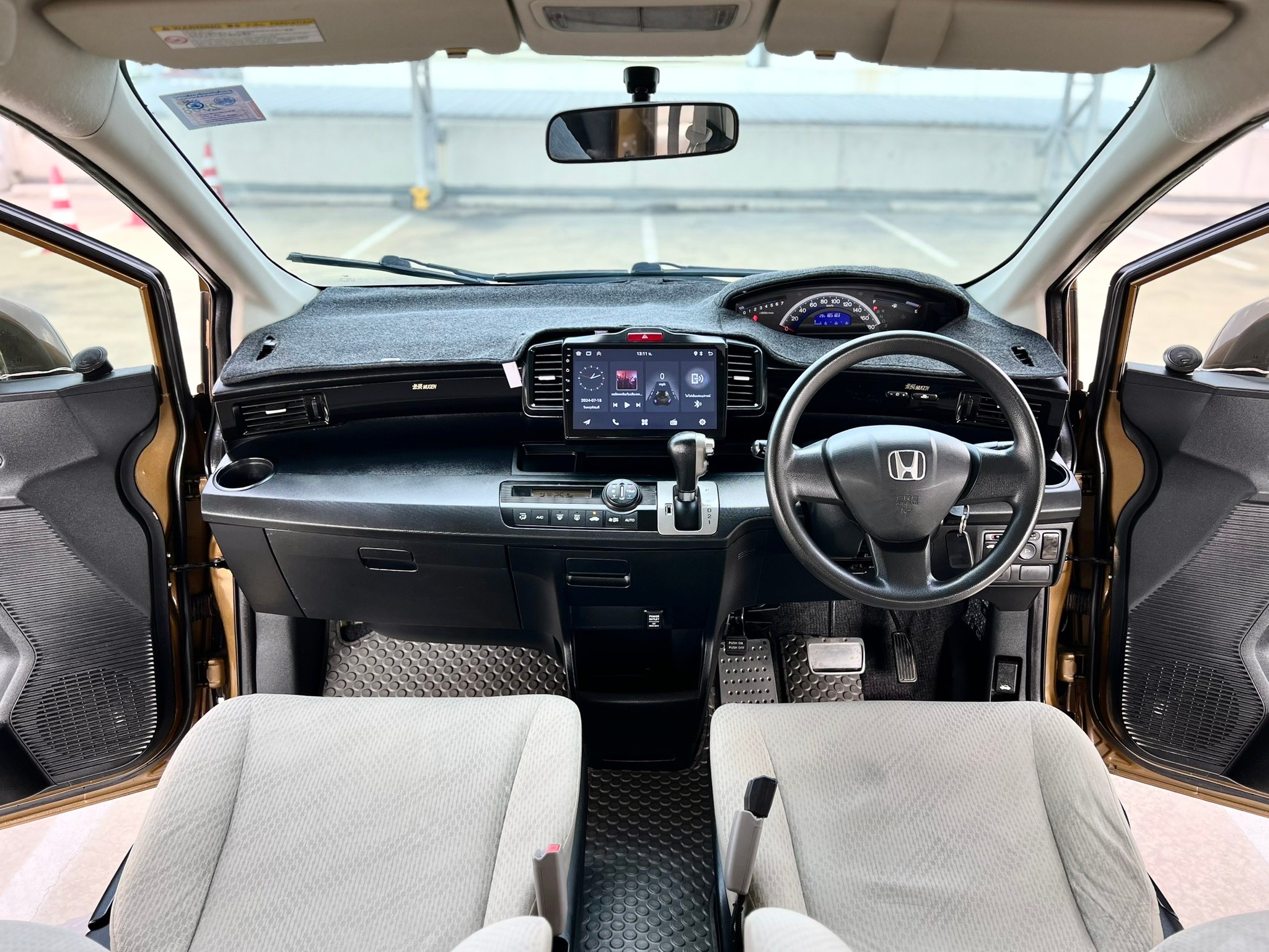 Honda Freed 1.5 SE ปี 2012 จด 2013 รถสวย พร้อมใช้ (รูปที่ 5)