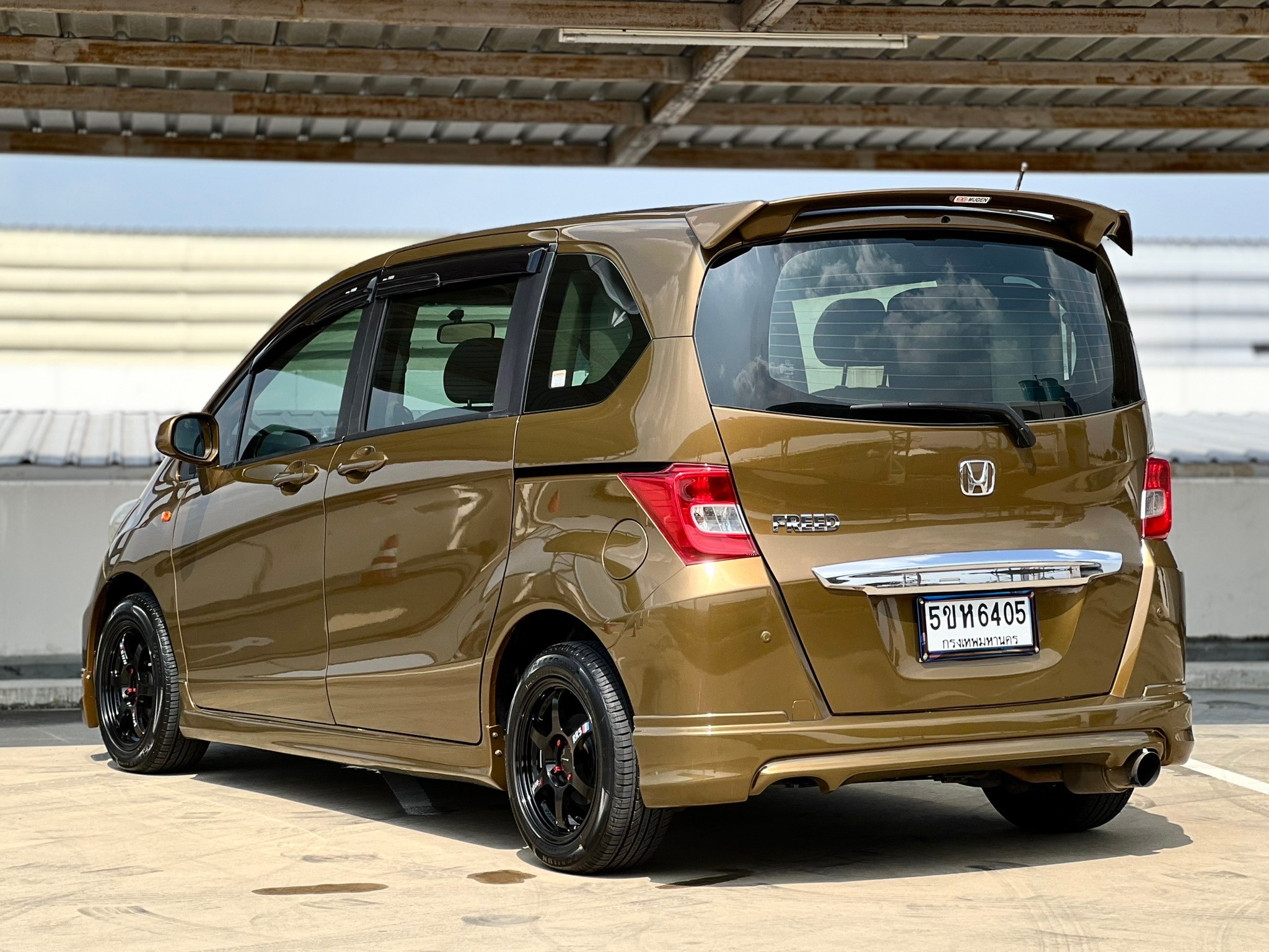 Honda Freed 1.5 SE ปี 2012 จด 2013 รถสวย พร้อมใช้ (รูปที่ 3)