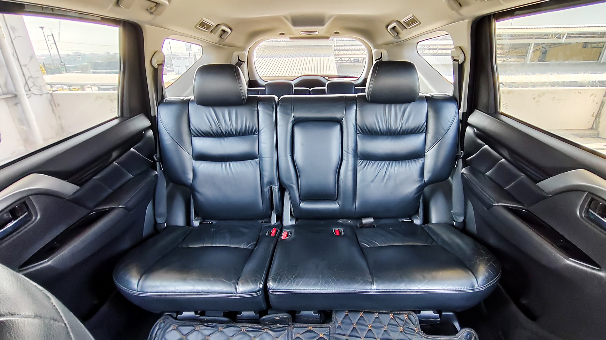 MITSUBISHI PAJERO SPORT 2.4GT 2WD A/T ปี 2015 จด 2016 (รูปที่ 8)
