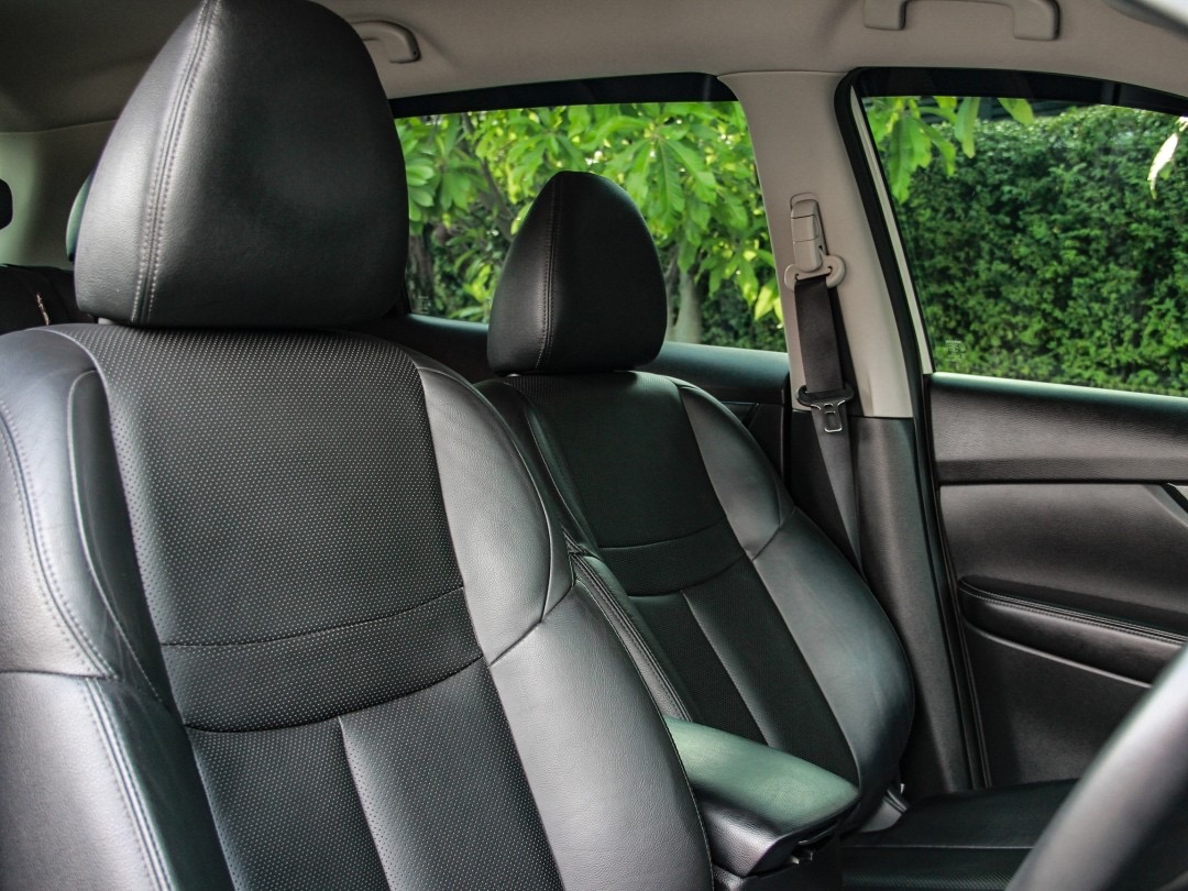2016 Nissan X-trail สีขาว (รูปที่ 10)