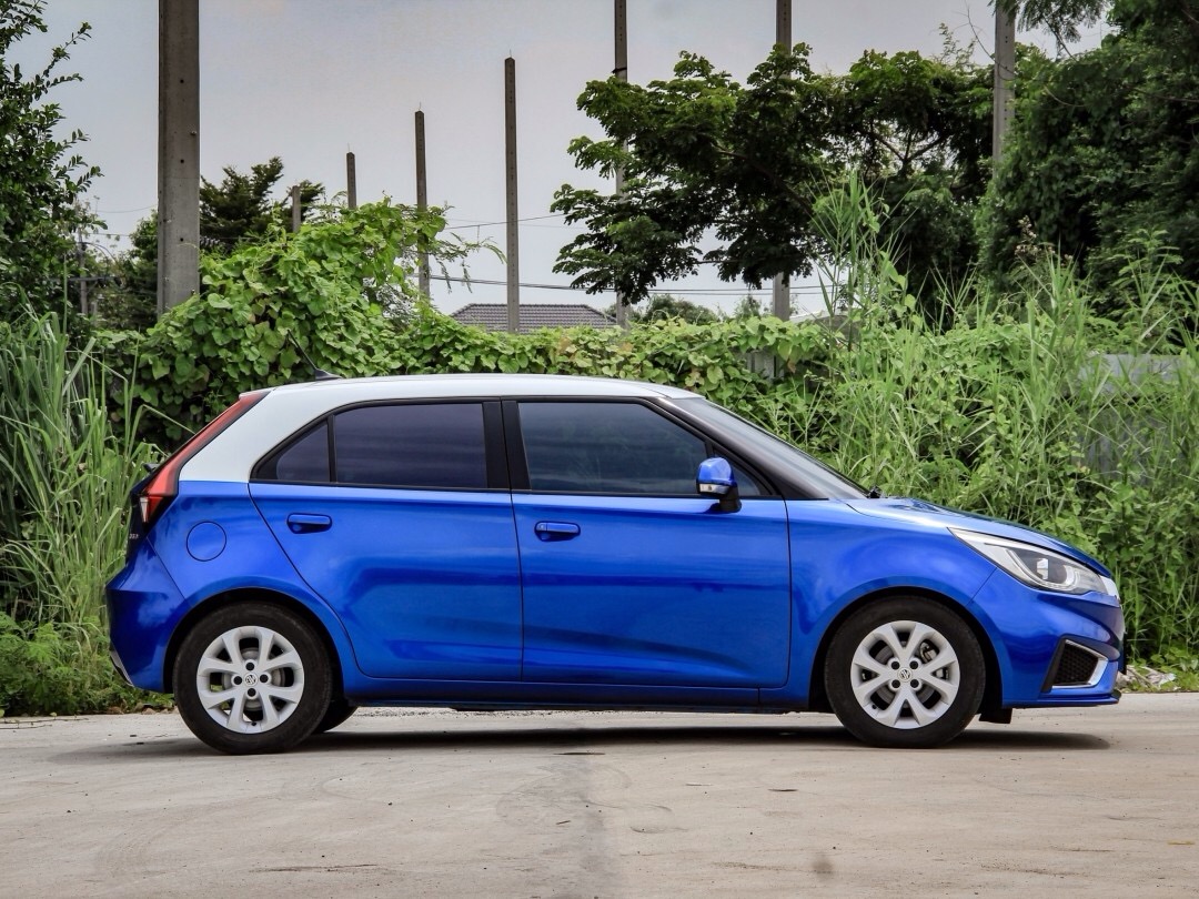 2020 MG MG3 สีน้ำเงิน (รูปที่ 3)