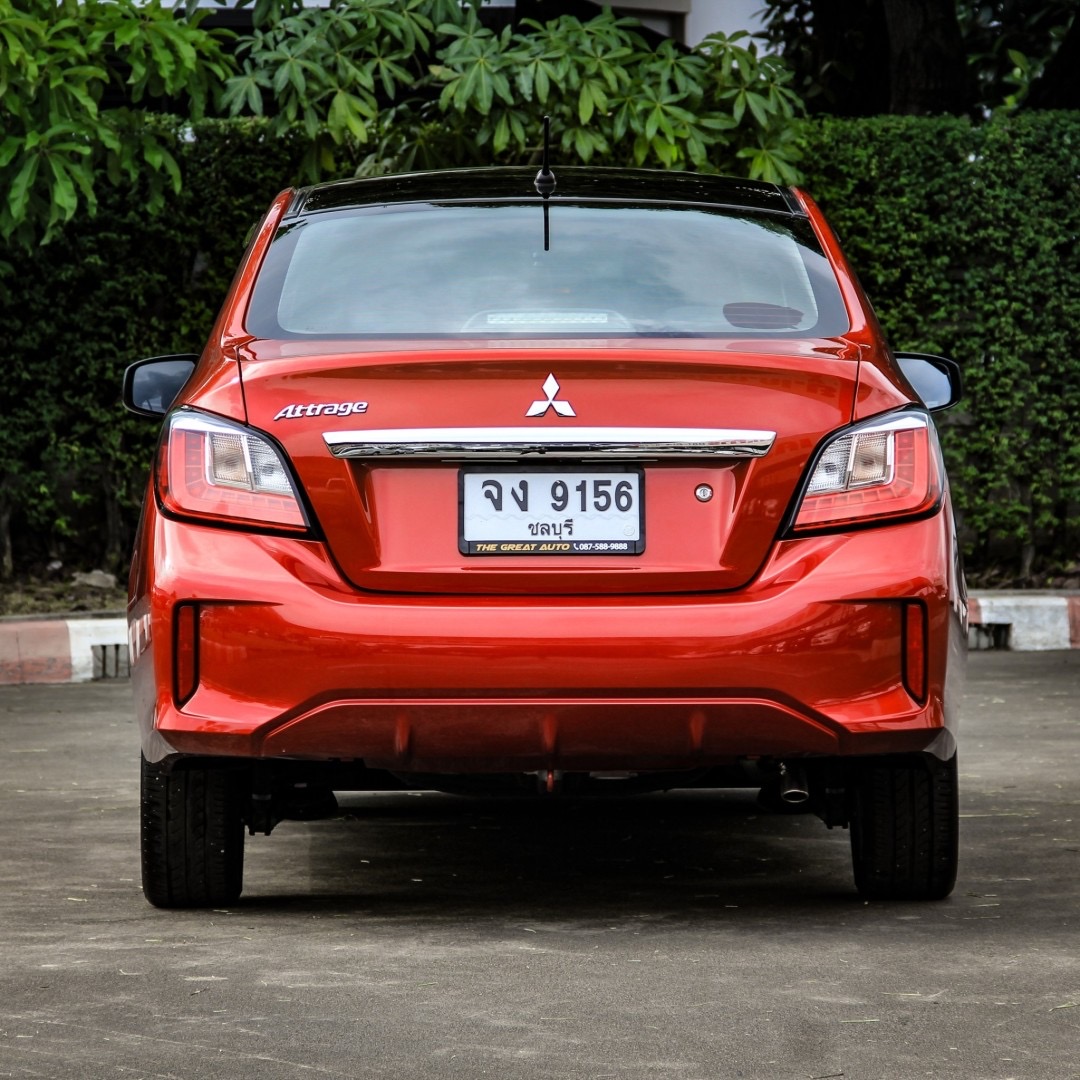 2022 Mitsubishi Attrage สีแดง (รูปที่ 3)