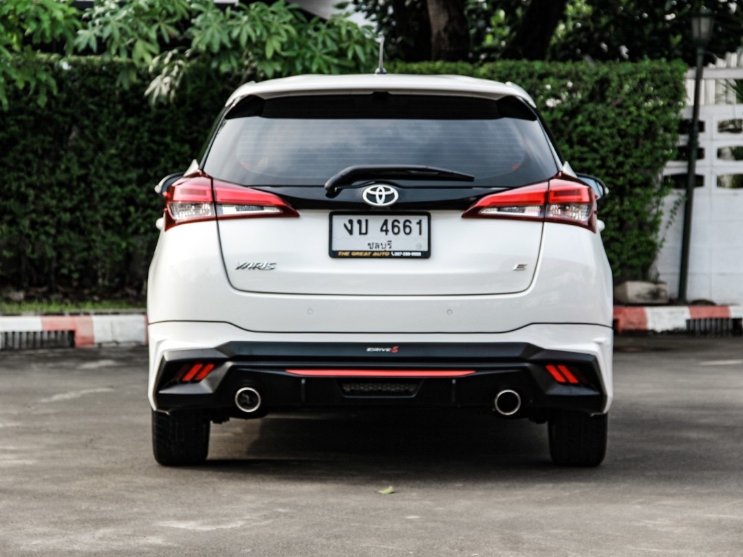 2019 Toyota Yaris สีขาว (รูปที่ 5)
