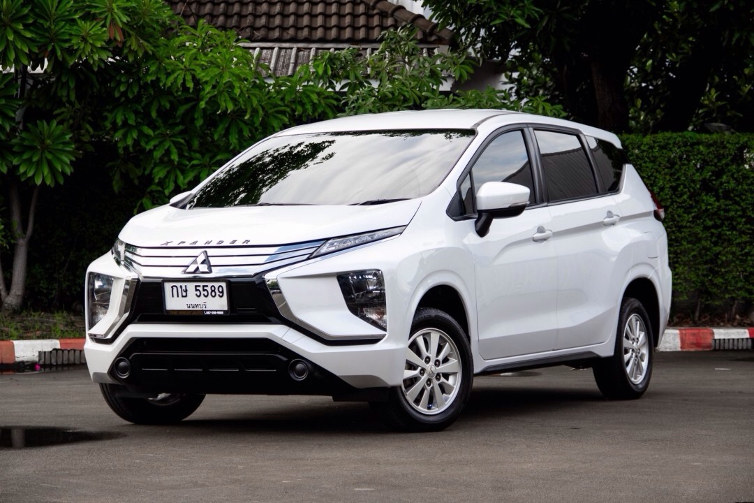 2018 Mitsubishi Xpander สีขาว