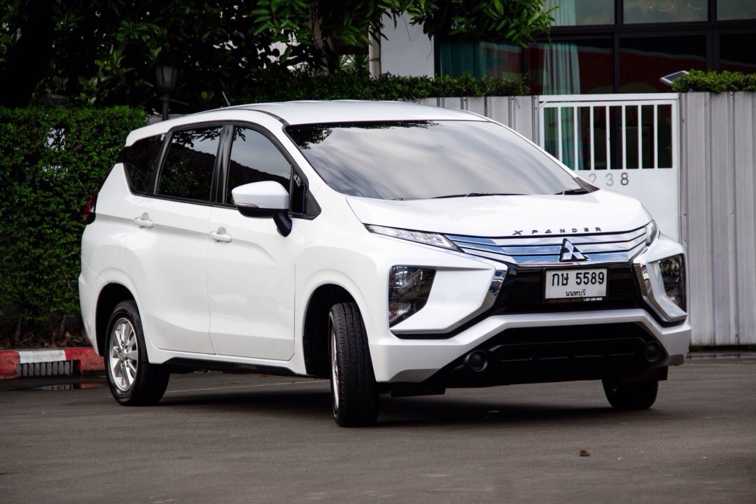 2018 Mitsubishi Xpander สีขาว (รูปที่ 7)