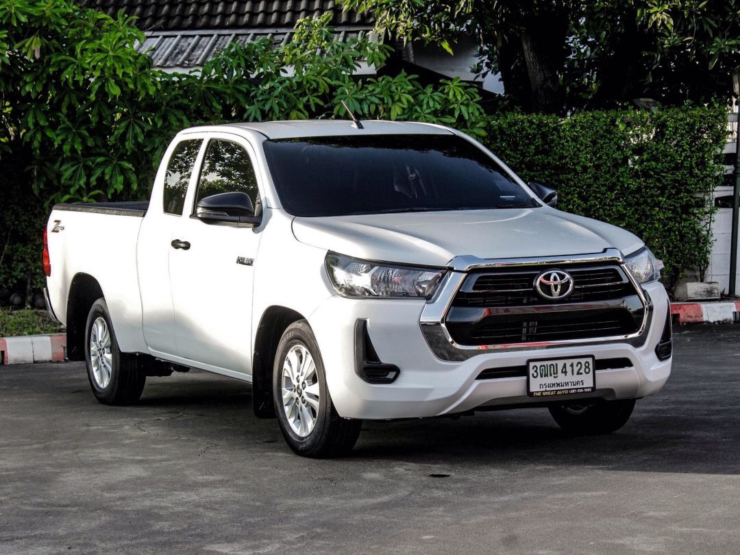 2021 Toyota Hilux Revo Smart cab สีขาว (รูปที่ 3)