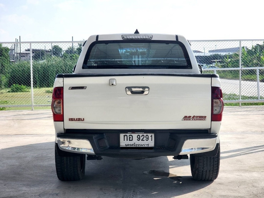 2011 Isuzu D-Max Hi-Lander (4 ประตู) สีขาว (รูปที่ 7)