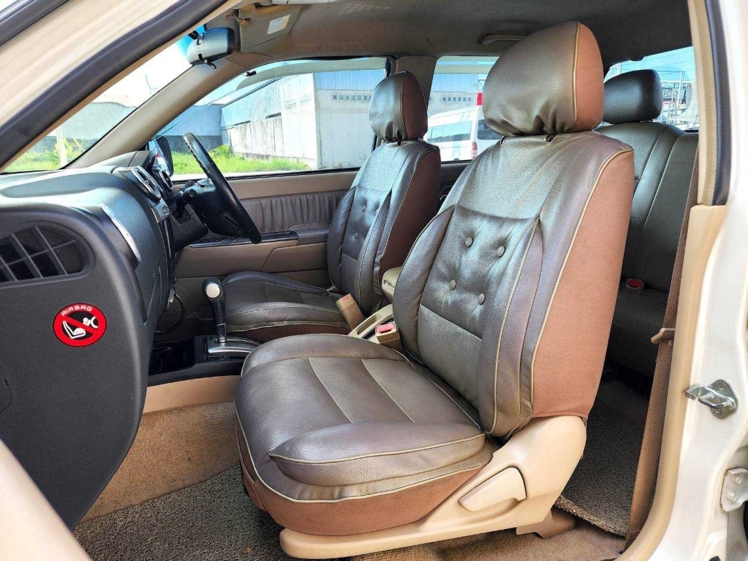 2011 Isuzu D-Max Hi-Lander (4 ประตู) สีขาว (รูปที่ 12)