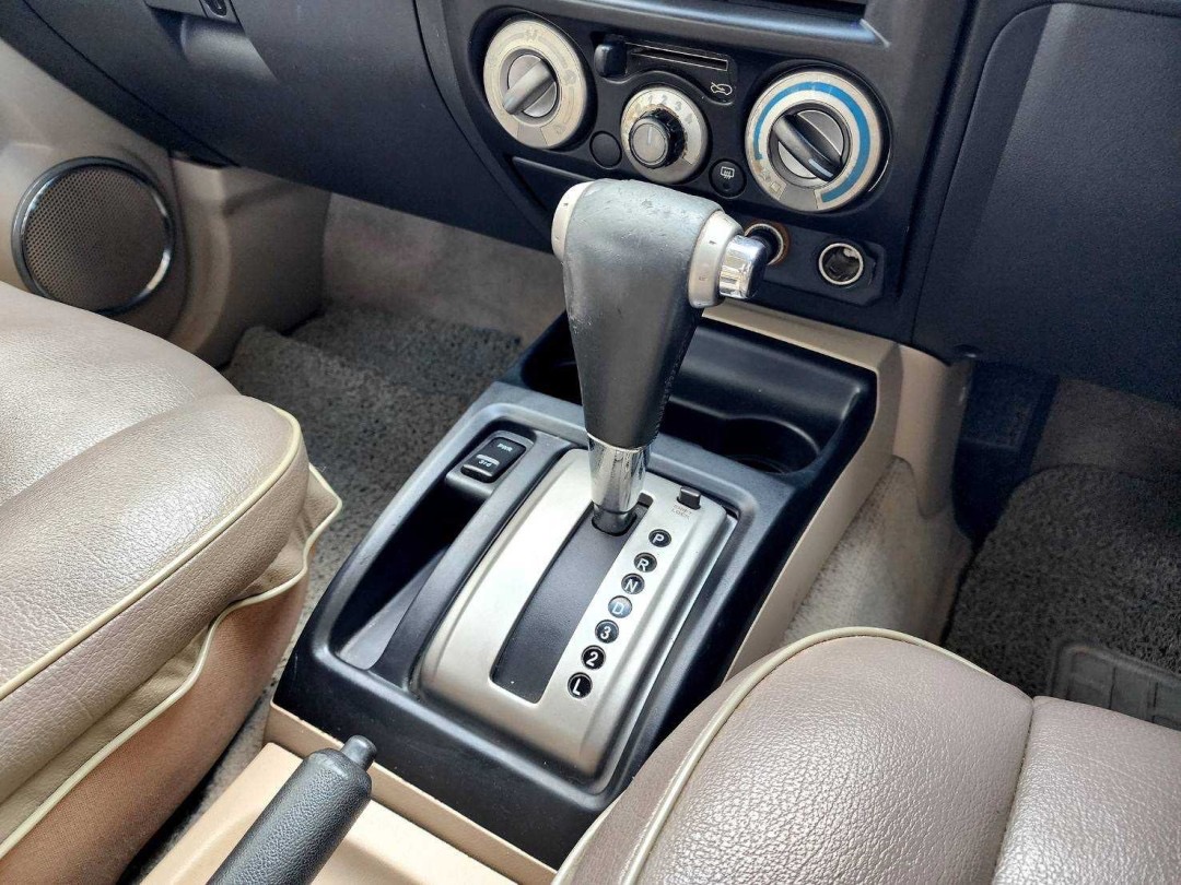 2011 Isuzu D-Max Hi-Lander (4 ประตู) สีขาว (รูปที่ 16)