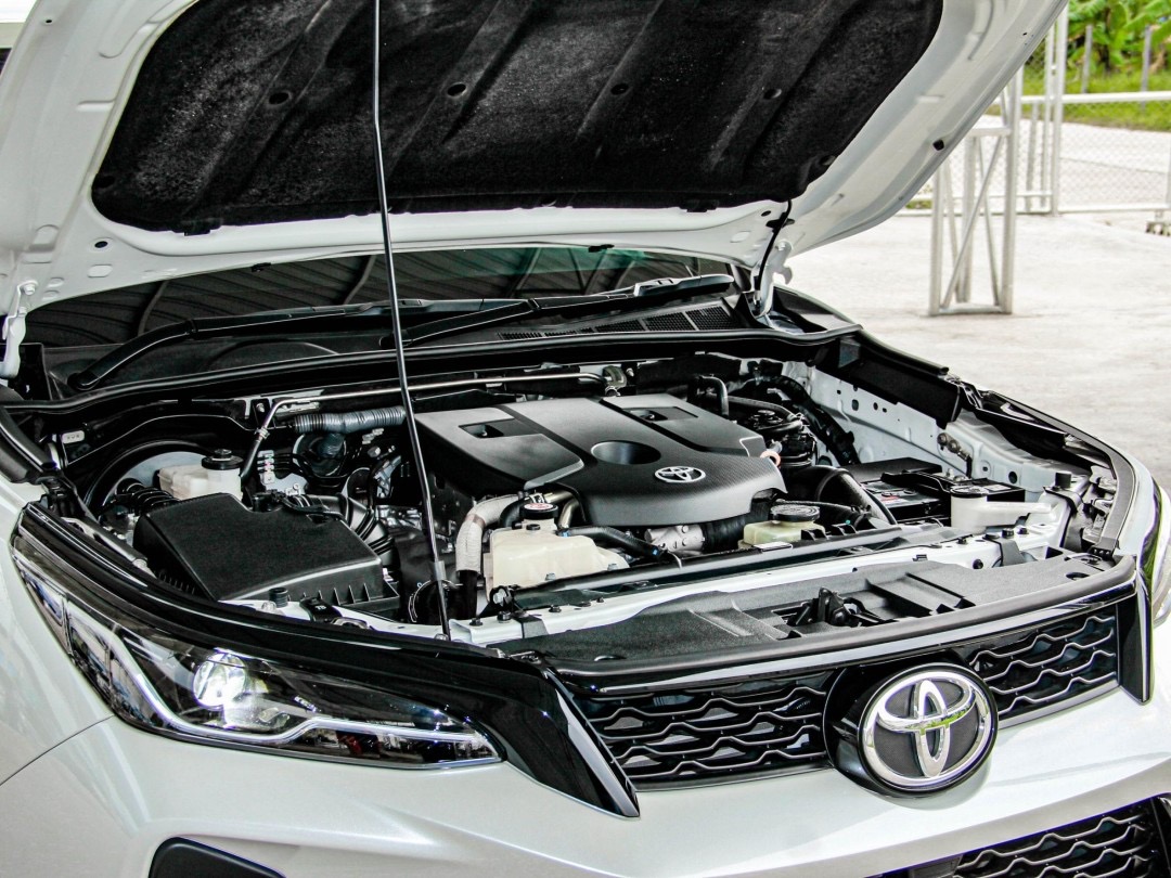 2022 Toyota Fortuner สีขาว (รูปที่ 11)