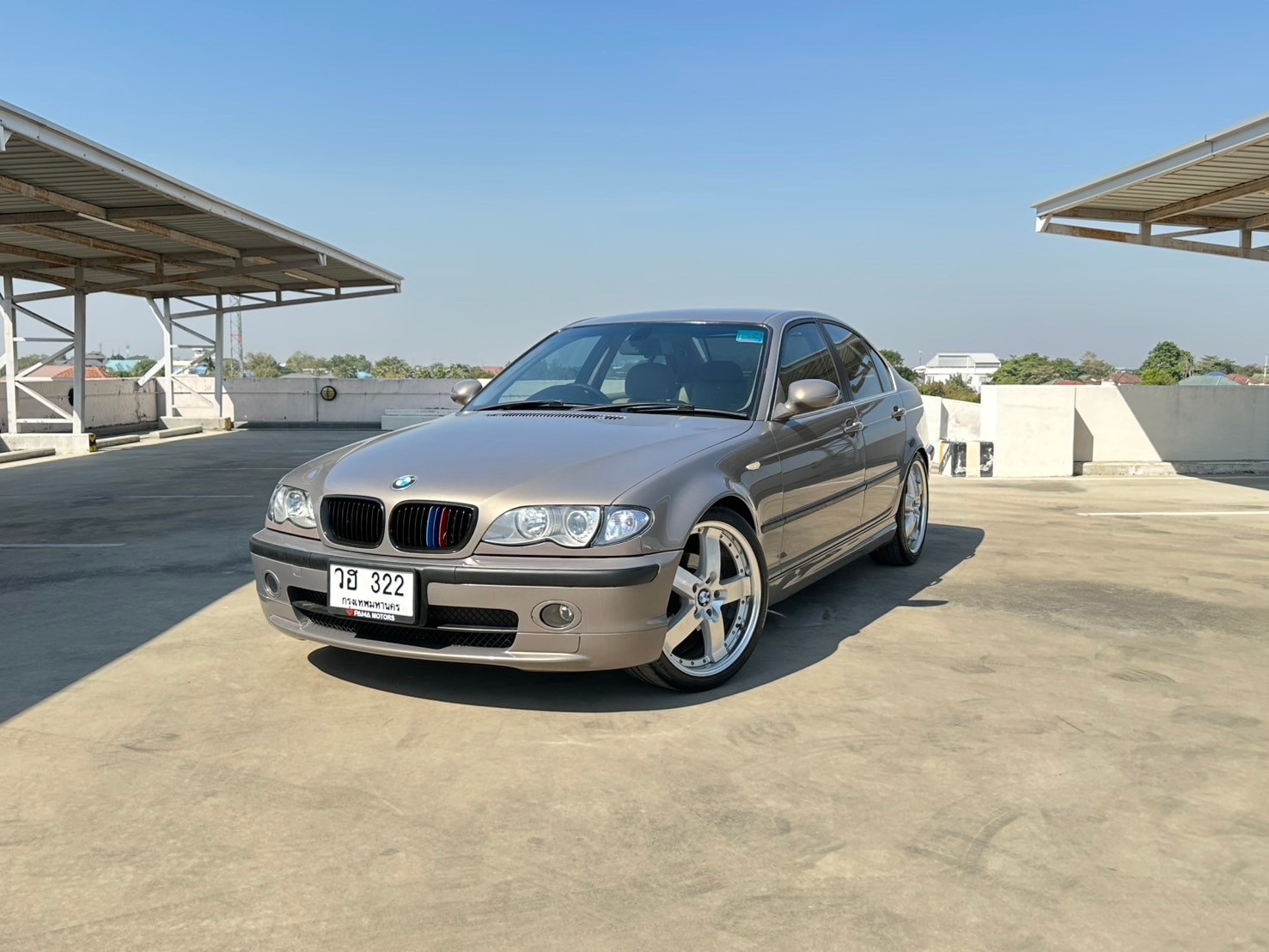 2003 BMW 3 Series E46 323i สีน้ำตาล (รูปที่ 2)