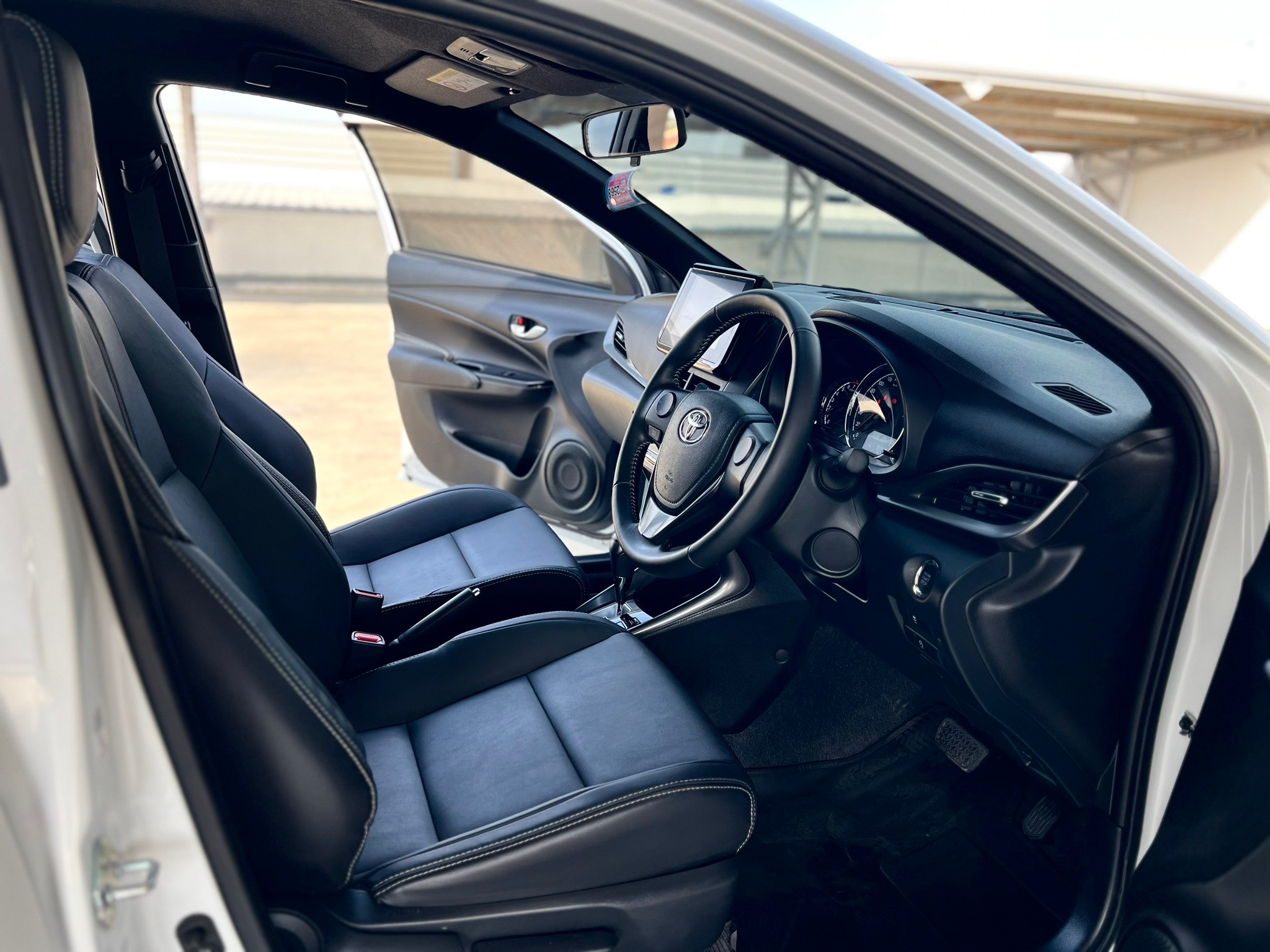 TOYOTA YARIS 1.2 Smart ปี2024 รถสวย เจ้าของมือเดียว ไมล์ 9,000 km (รูปที่ 7)