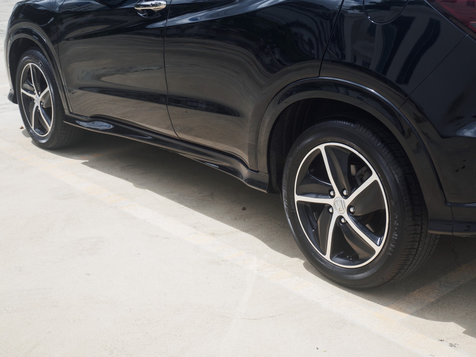 HONDA HR-V 1.8RS (รูปที่ 19)