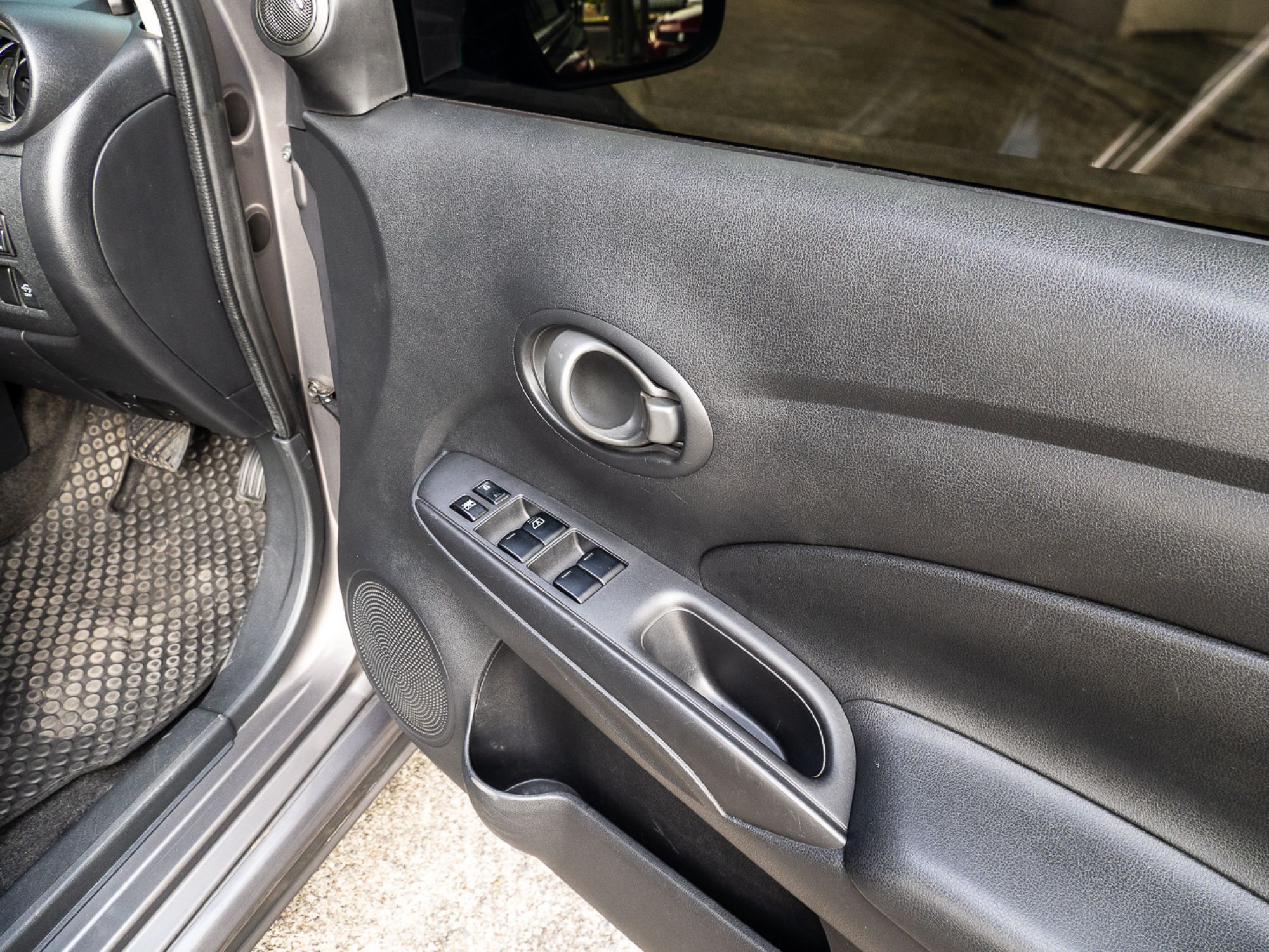 NISSAN ALMERA 1.2ES (รูปที่ 25)