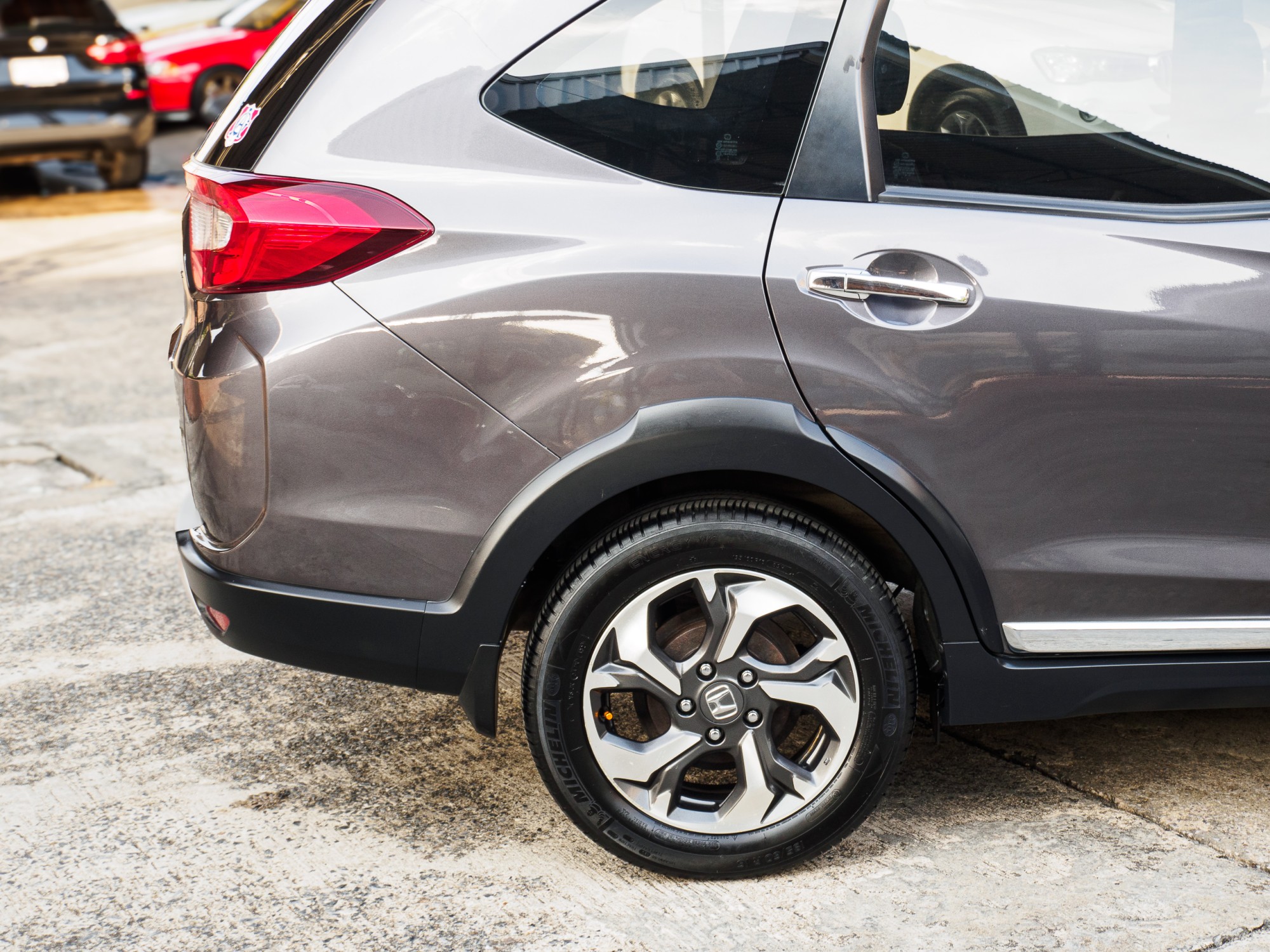 HONDA BR-V 1.5SV (รูปที่ 8)