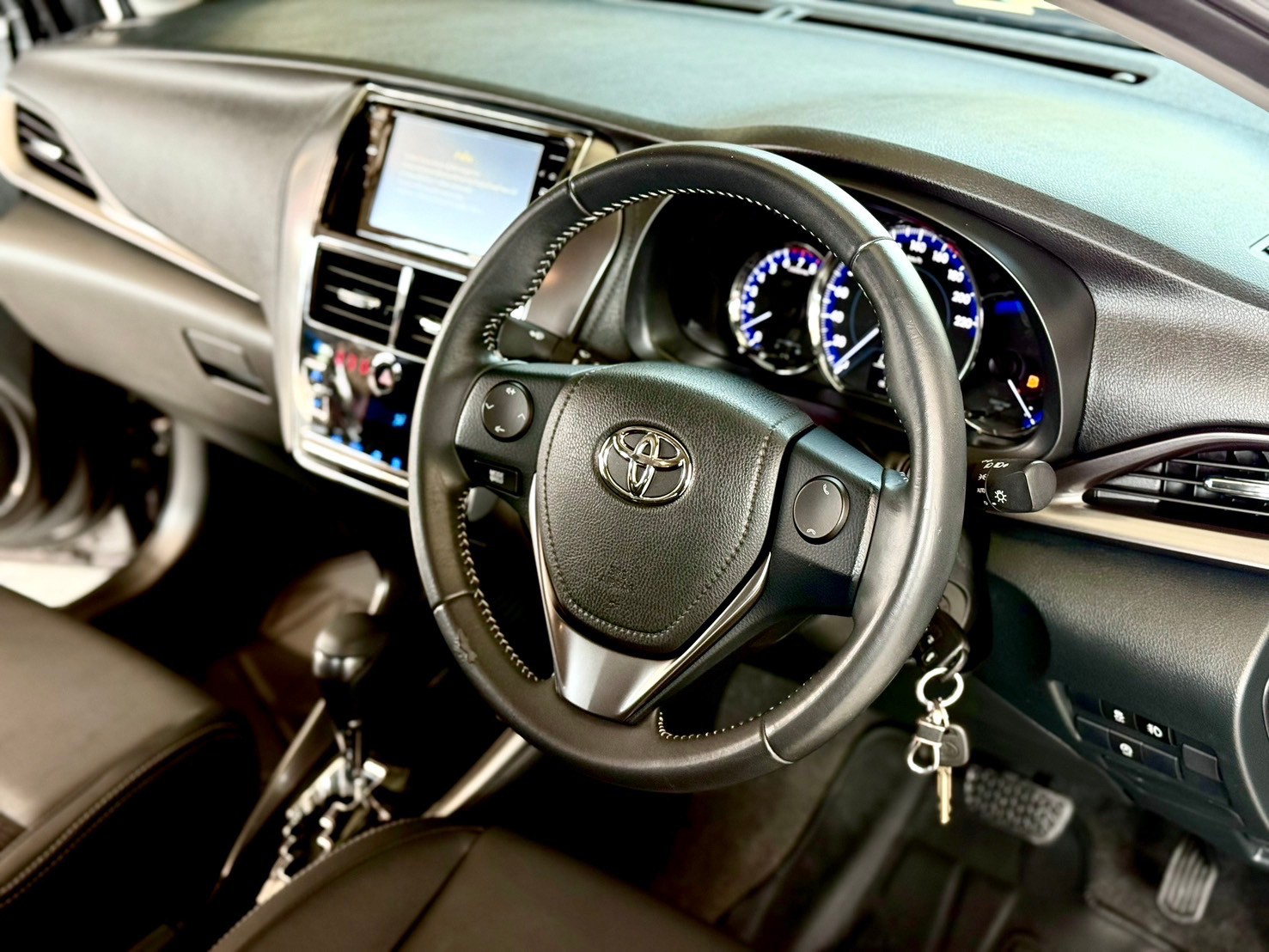 Toyota Yaris Ativ 1.2 Sport ปี 2021 (รูปที่ 11)