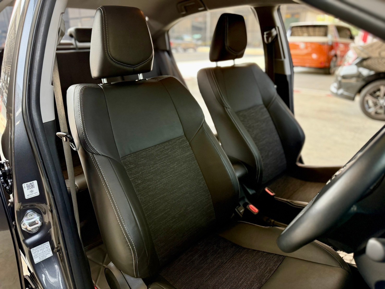 Toyota Yaris Ativ 1.2 Sport ปี 2021 (รูปที่ 13)