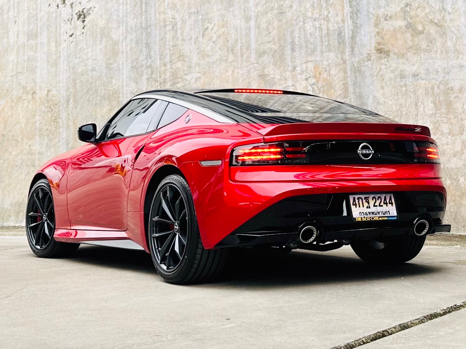 2024 Nissan Fairlady Z400 Version ไมล์ 3,000 กม. (รูปที่ 5)