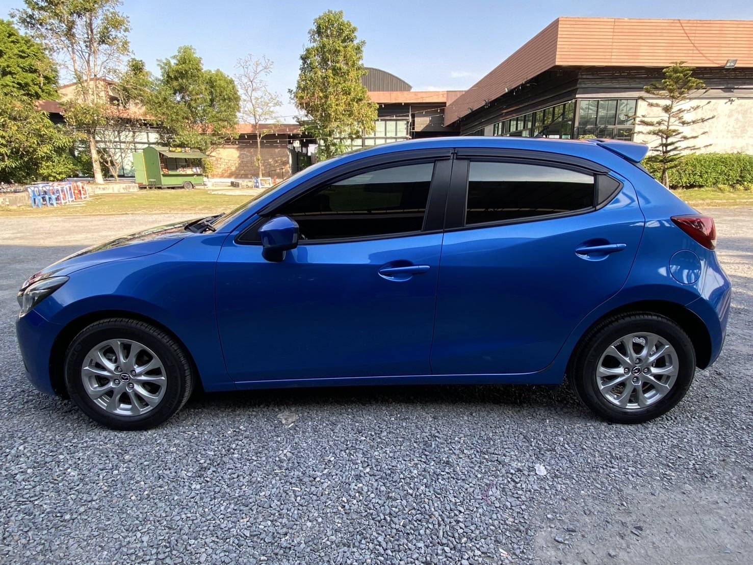 Mazda2 XD sedan 1.5 ดีเซล ไมลเเค่ 120,000 km เท่านั้น !!!! ปี2017 (รูปที่ 21)