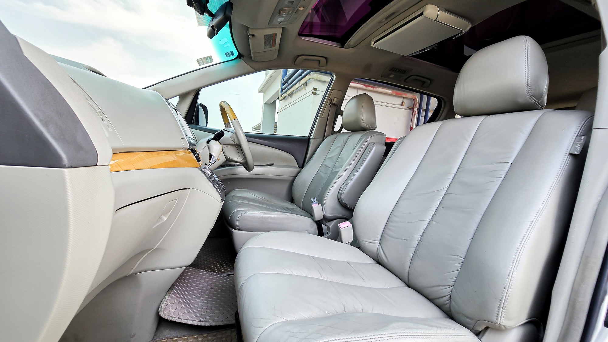 TOYOTA ESTIMA 2.4G AT ปี 2006 ไมล์ 33,000 กม. (รูปที่ 12)