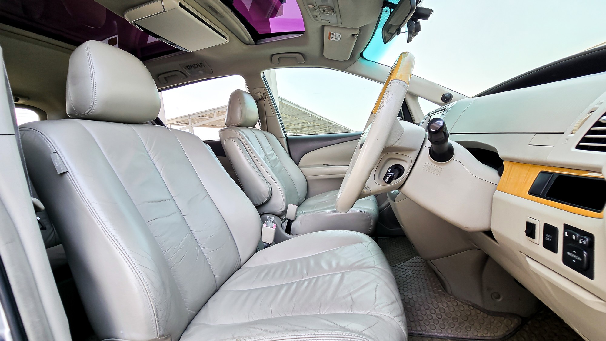 TOYOTA ESTIMA 2.4G AT ปี 2006 ไมล์ 33,000 กม. (รูปที่ 13)