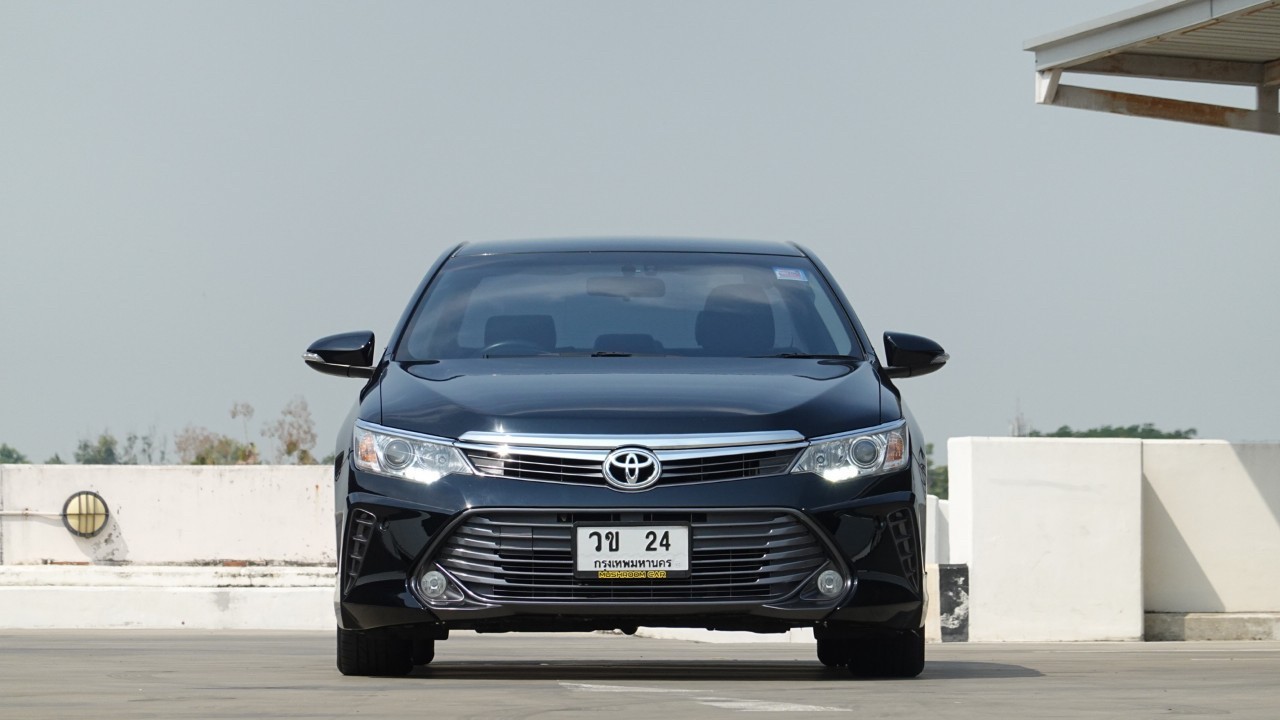 Toyota Camry 2.0 Extremo MNC ปี 2017 สีดำ (รูปที่ 19)