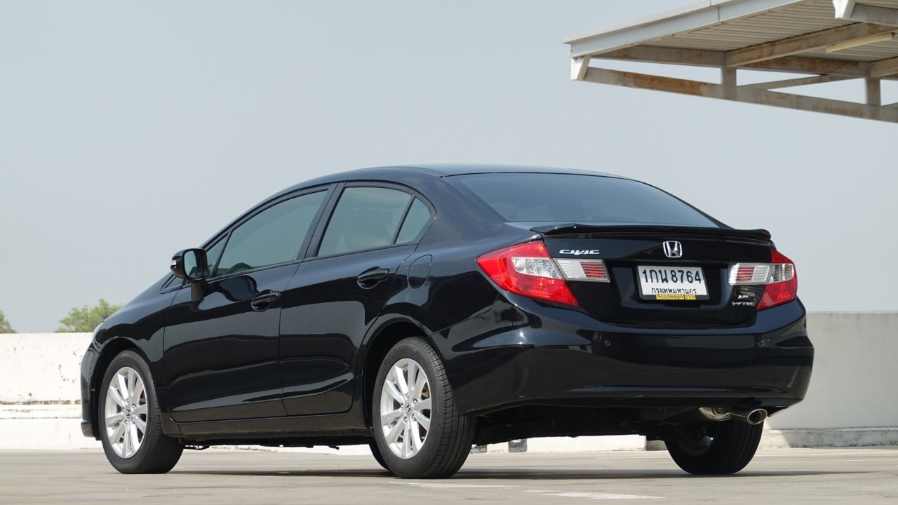 Honda Civic FB 1.8 E AT ปี 2013 สีดำ (รูปที่ 14)