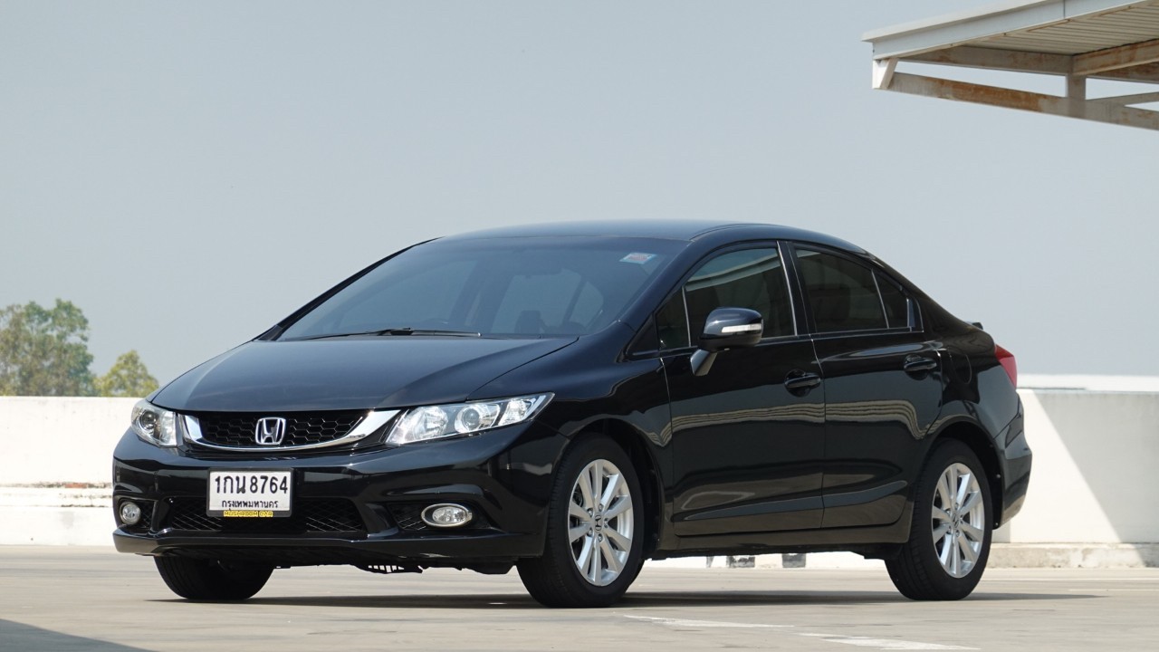Honda Civic FB 1.8 E AT ปี 2013 สีดำ