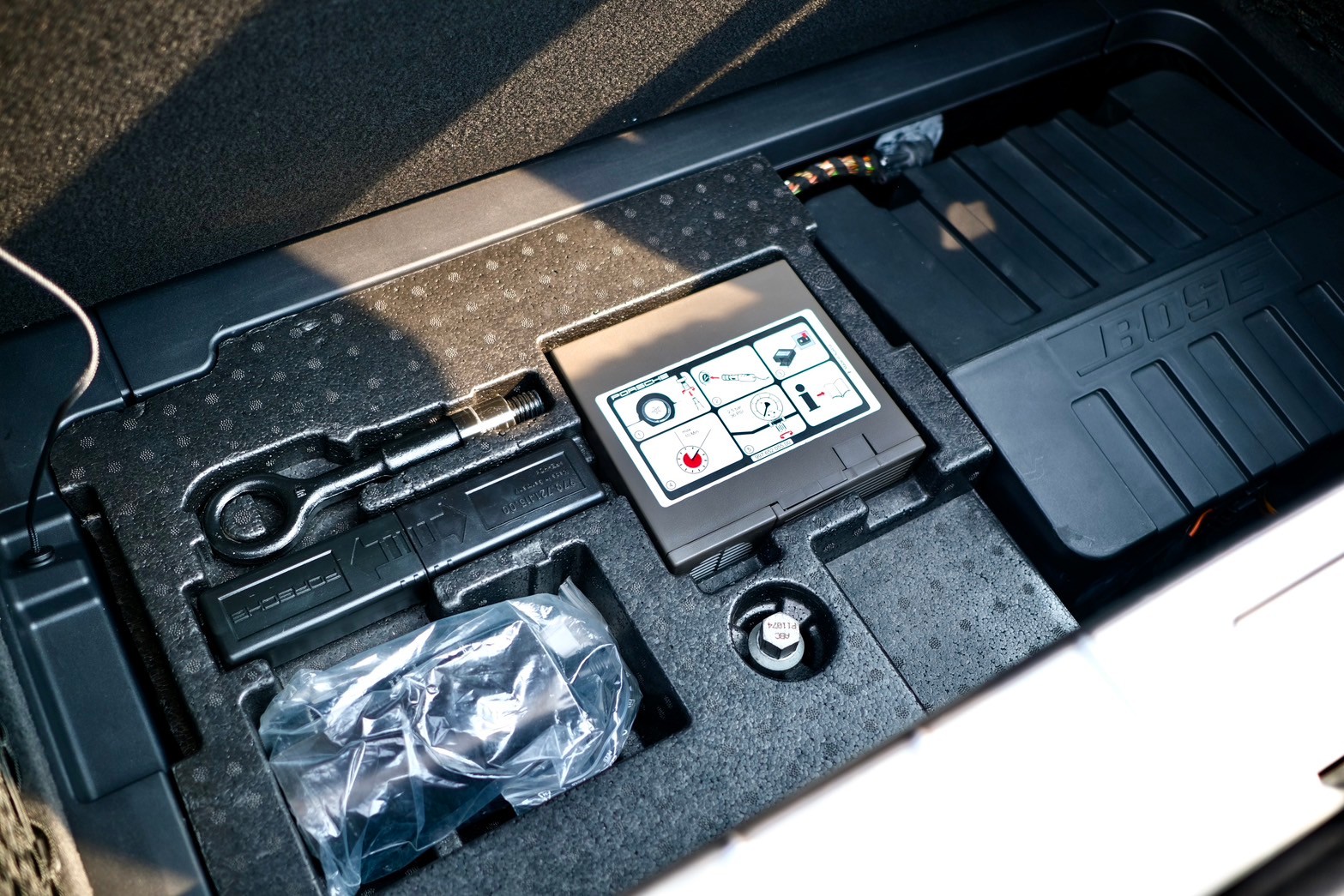 Porsche Panamera 3.0D (ฝาดำ) ไมล์ 33,000 km (รูปที่ 16)