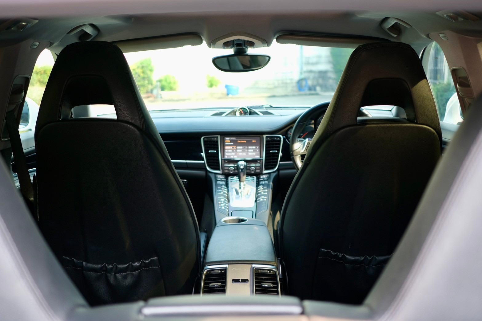 Porsche Panamera 3.0D (ฝาดำ) ไมล์ 33,000 km (รูปที่ 17)