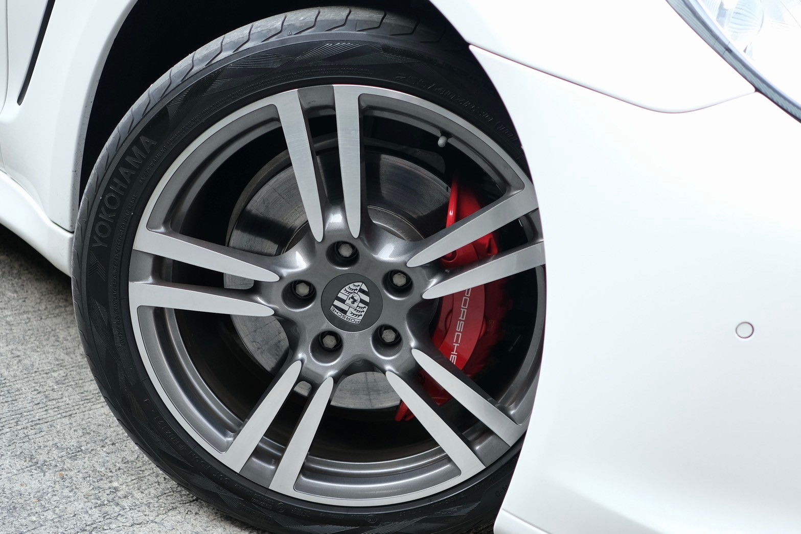 Porsche Panamera 3.0D (ฝาดำ) ไมล์ 33,000 km (รูปที่ 15)
