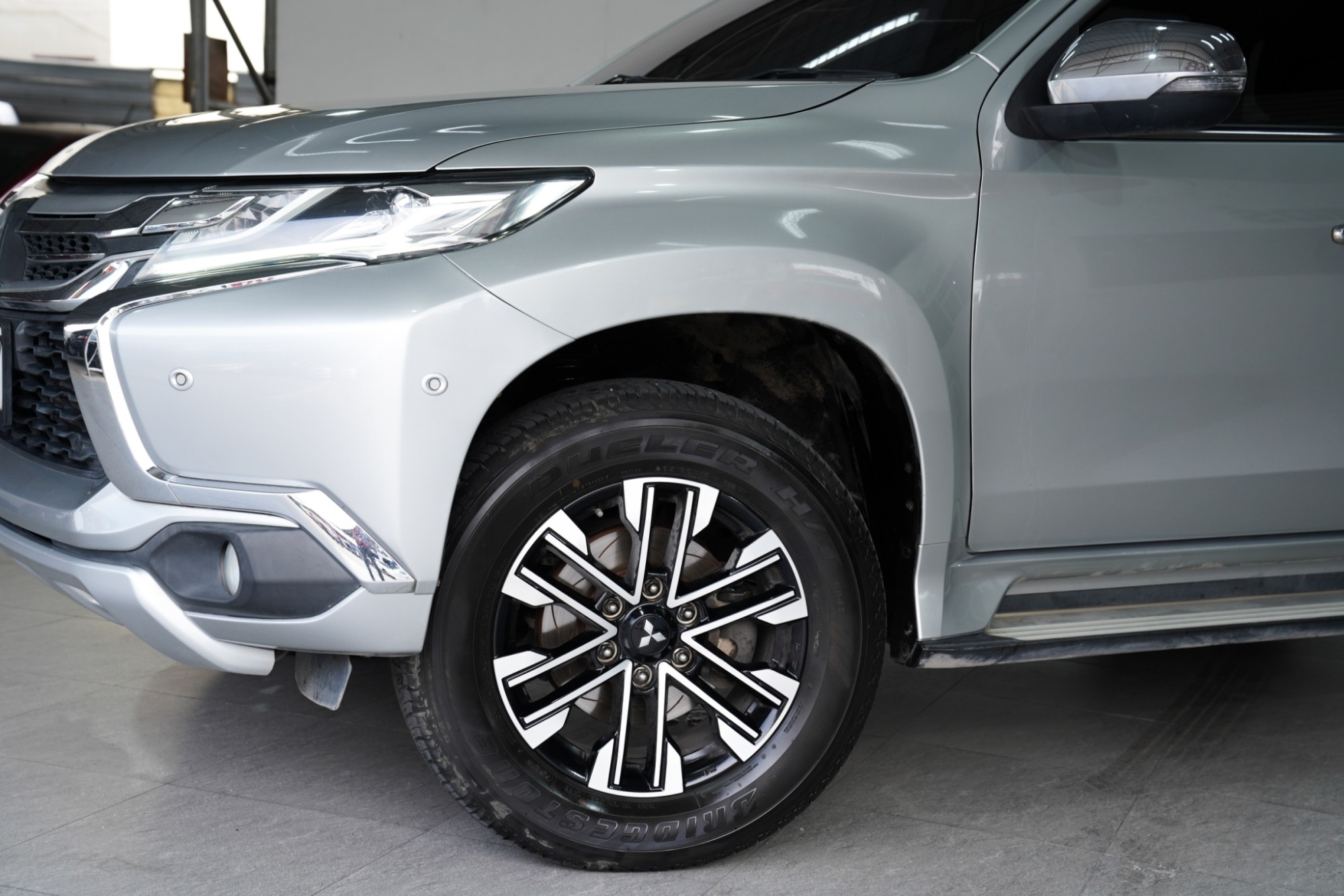 MITSUBISHI #PAJERO SPORT 2.4 PREMIUM 4WD AT ปี 2015 จด 2016 สีเทา เลขไมล์ปัจจุบัน 93,xxx กม. (รูปที่ 7)