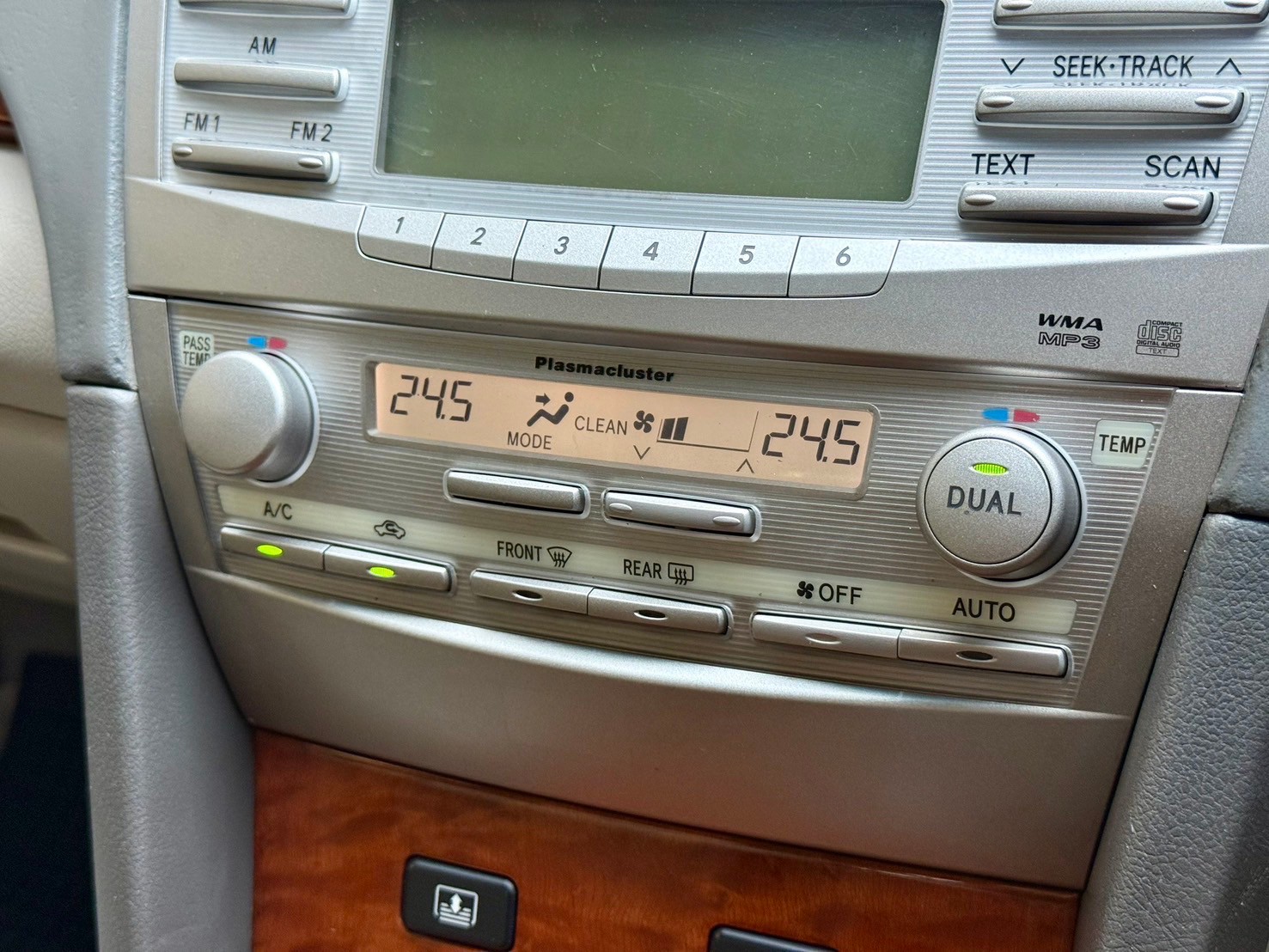 Toyota Camry 2.0 G ปี 2010 (รูปที่ 4)