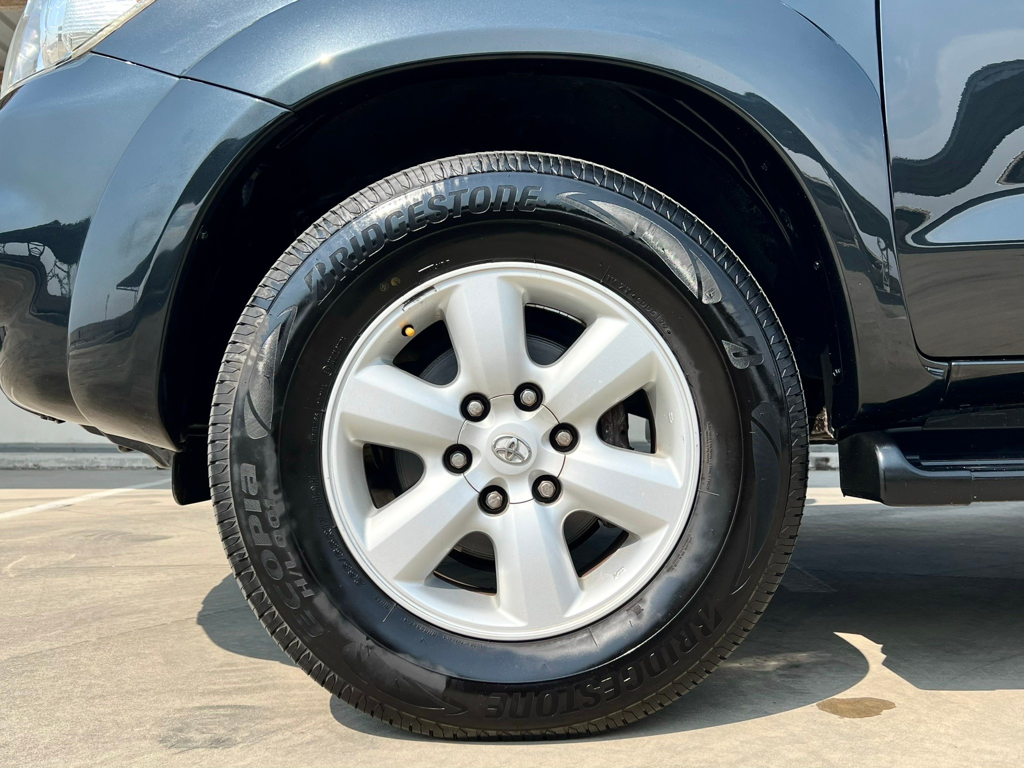 TOYOTA FORTUNER 3.0V ปี 2011 ออโต้ ไมล์แท้ 127,000 กม. (รูปที่ 15)