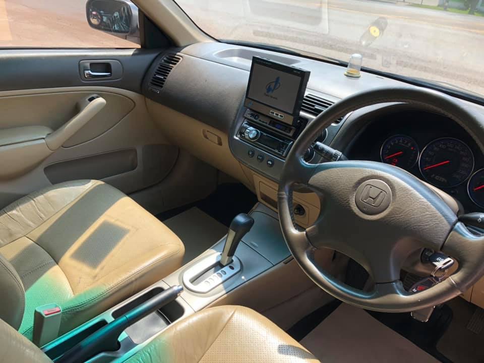 Honda Civic ES (Dimension) โฉม ตาเหยี่ยว 04-05 ปี 2005 สีเทา (รูปที่ 9)