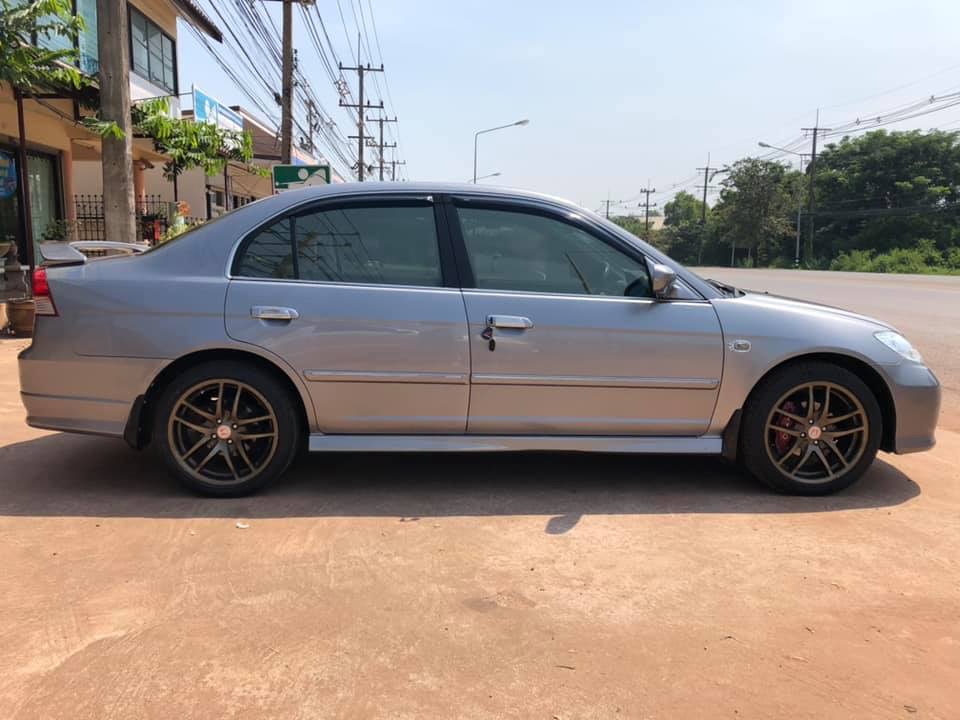 Honda Civic ES (Dimension) โฉม ตาเหยี่ยว 04-05 ปี 2005 สีเทา (รูปที่ 7)