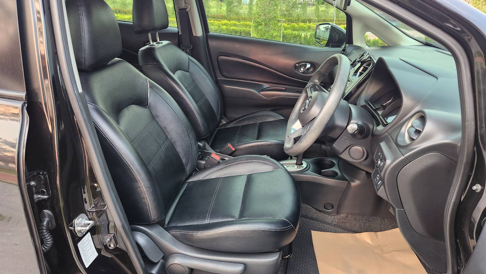 Nissan Note V มีจอ ปุ่ม Start 1.2 ปี 2017 ไมล์ 120,000 kmเท่านั้น!!!!!! (รูปที่ 11)