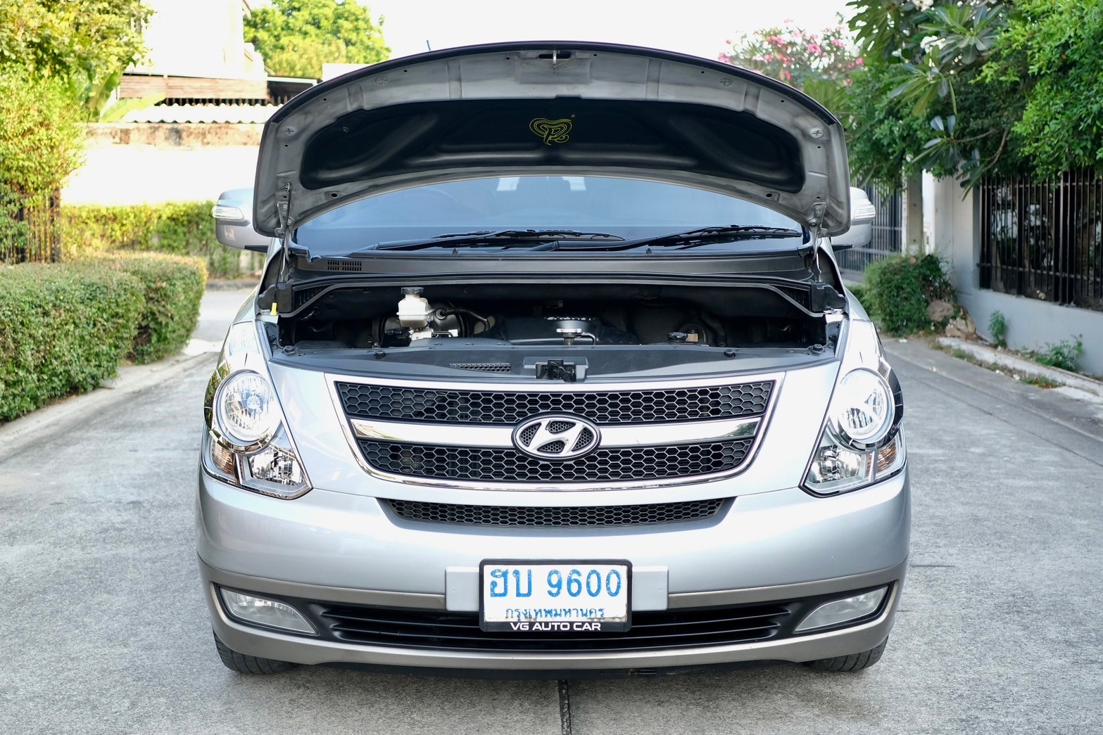 Hyundai H1 2.5 Deluxe (A2) ออโต้ ดีเซล สีเทา ปี2012 ไมล์ 1xx,xxx กม.☑️ (รูปที่ 20)