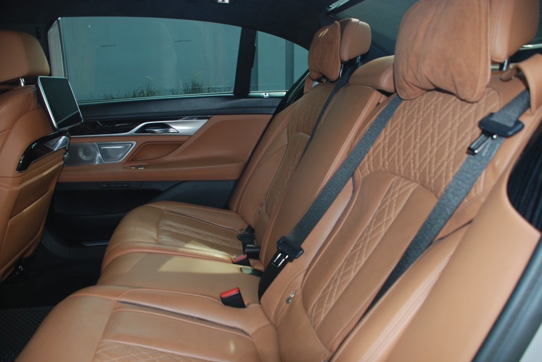 2019 จด 2020 Bmw 745Le xDrive M Sport (G12 LCI) ไมล์ 77,000 กม. (รูปที่ 15)