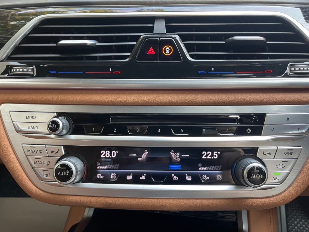 2019 จด 2020 Bmw 745Le xDrive M Sport (G12 LCI) ไมล์ 77,000 กม. (รูปที่ 18)