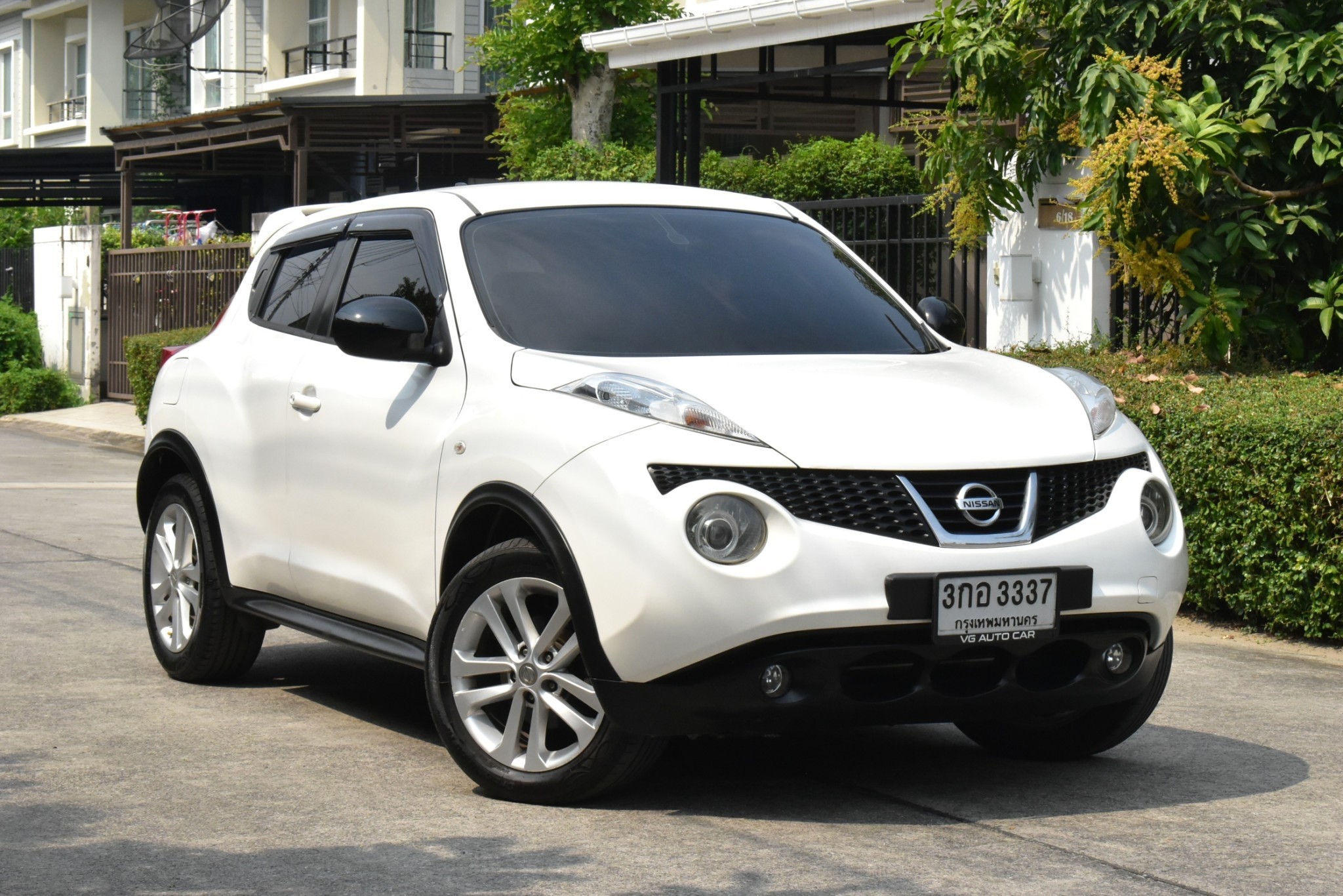 Nissan Juke 1.6V ปี2014 ไมล์ 100,000 กม.