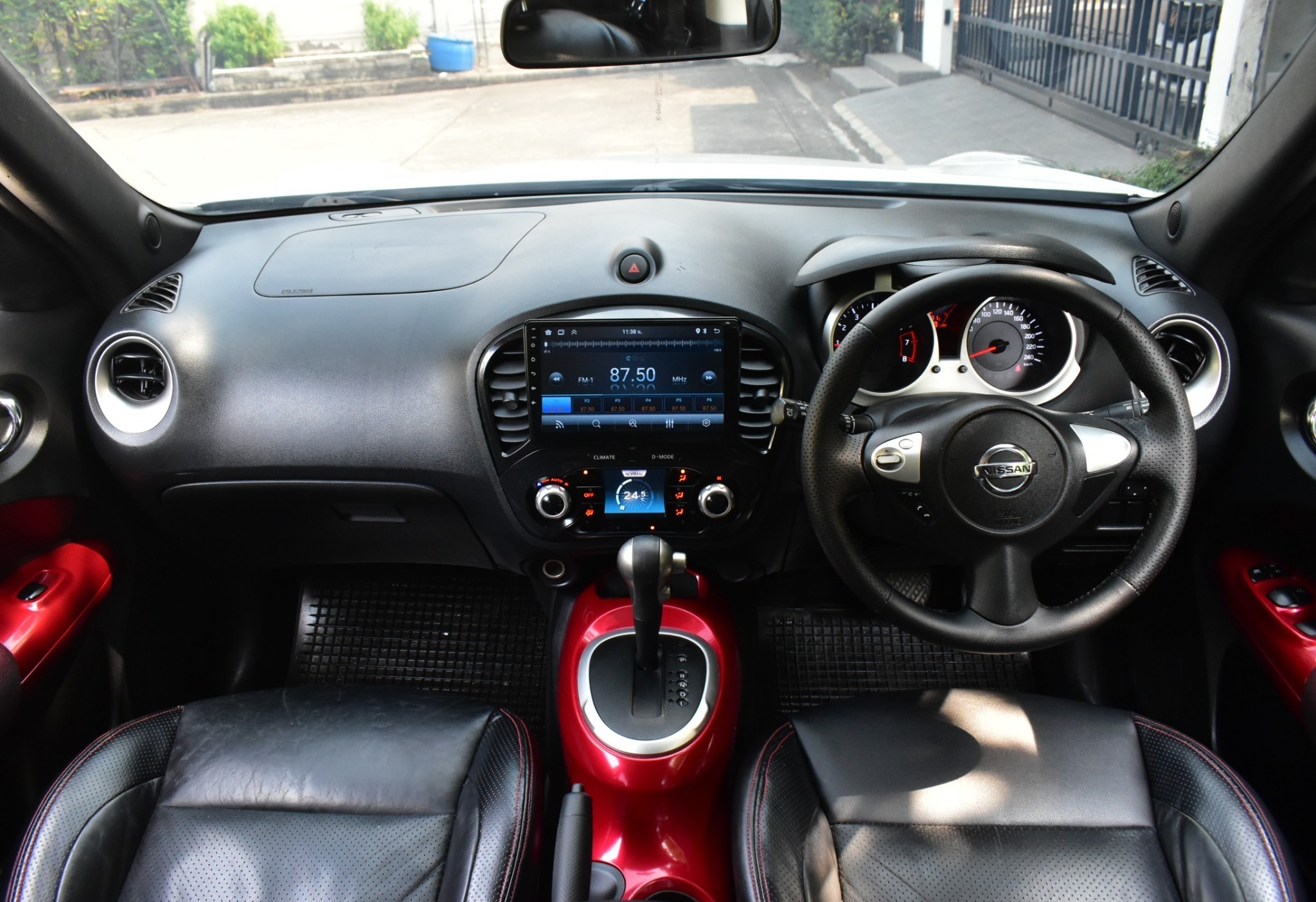 Nissan Juke 1.6V ปี2014 ไมล์ 100,000 กม. (รูปที่ 17)