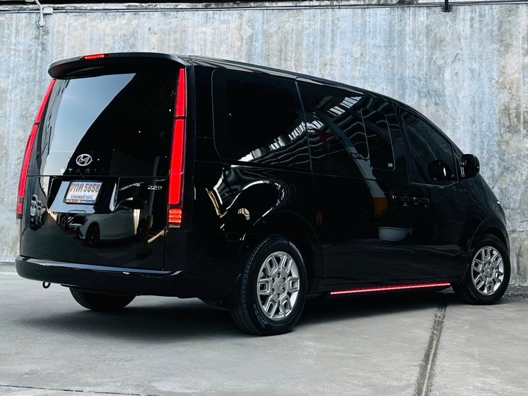 2022 HYUNDAI Staria 2.2 S 8AT ไมล์ 50,000 กม (รูปที่ 6)