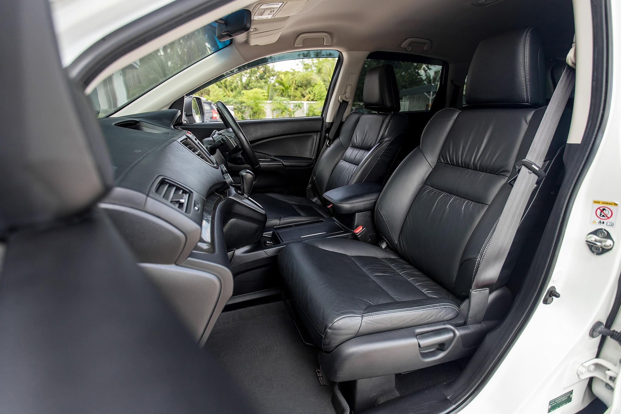 Honda CRV 2.4EL ขับ2 ปี 2014 สีขาว auto ไมล์ 140,000 กม. (รูปที่ 3)