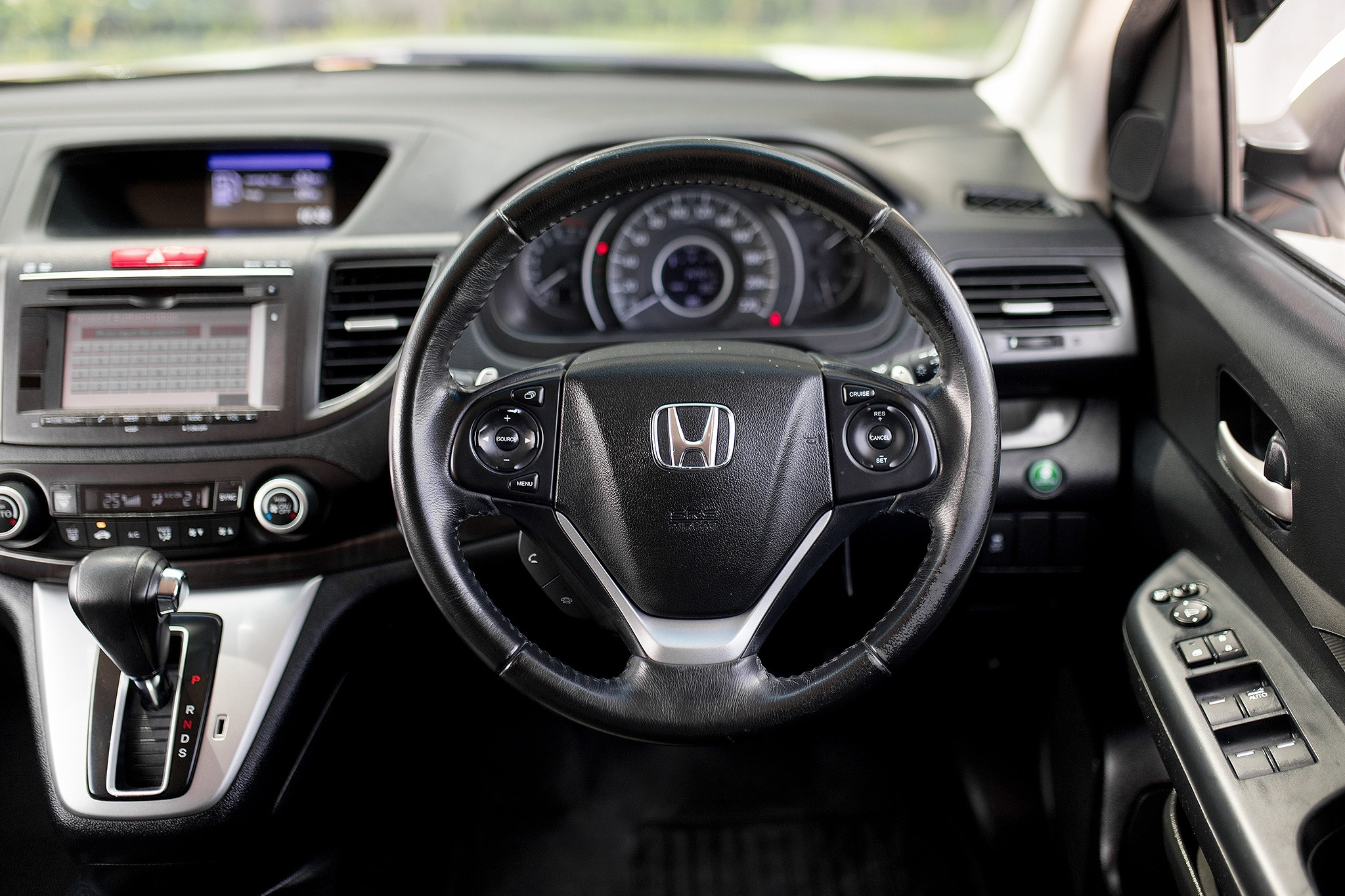 Honda CRV 2.4EL ขับ2 ปี 2014 สีขาว auto ไมล์ 140,000 กม. (รูปที่ 16)