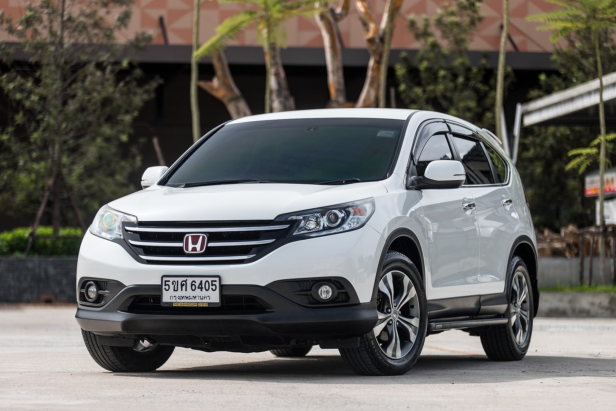 Honda CRV 2.4EL ขับ2 ปี 2014 สีขาว auto ไมล์ 140,000 กม. (รูปที่ 13)