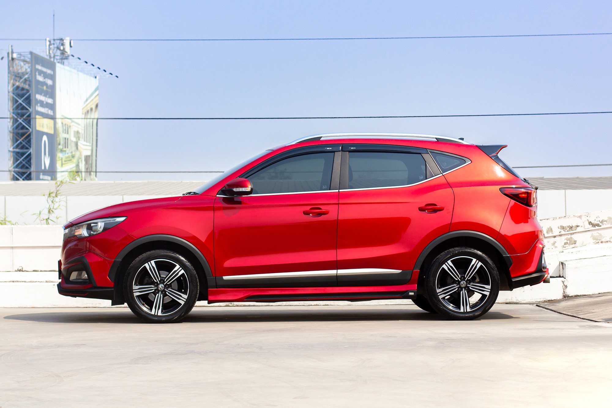 MG ZS i-SMART 1.5X TOP Sunroof A/T ปี 2018 จด 2019 (รูปที่ 16)