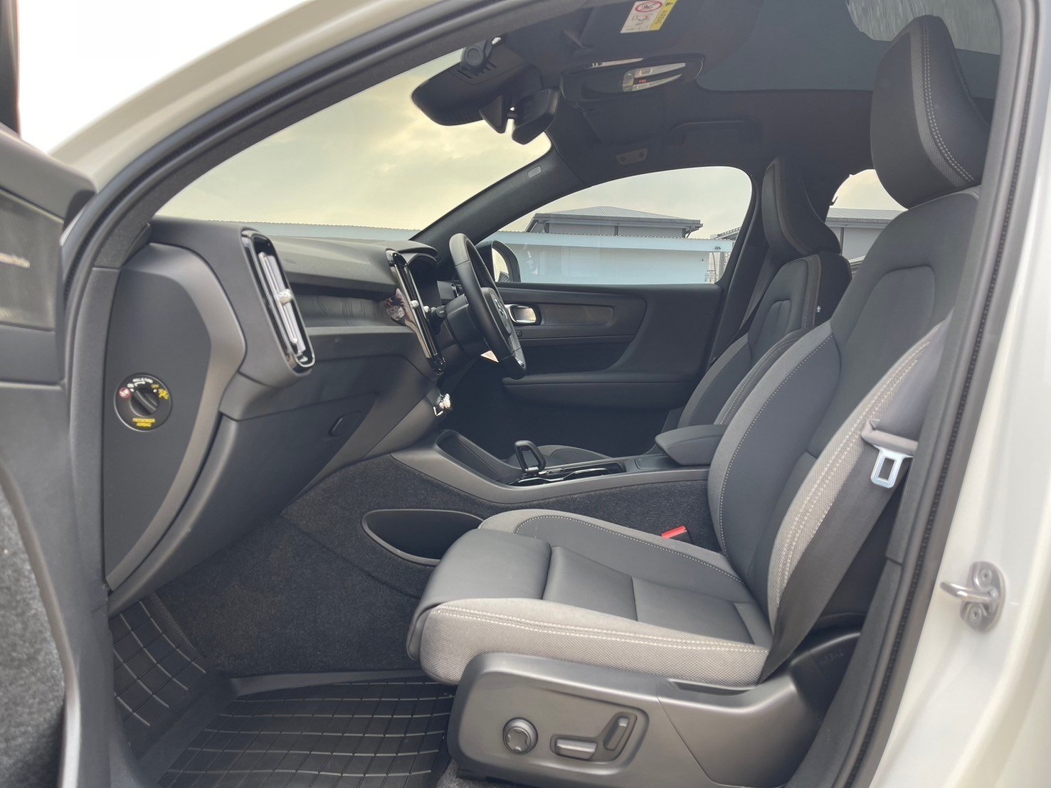 Volvo C40 TwinMotor MY2023 2023 Mileage 28,000 km (รูปที่ 16)