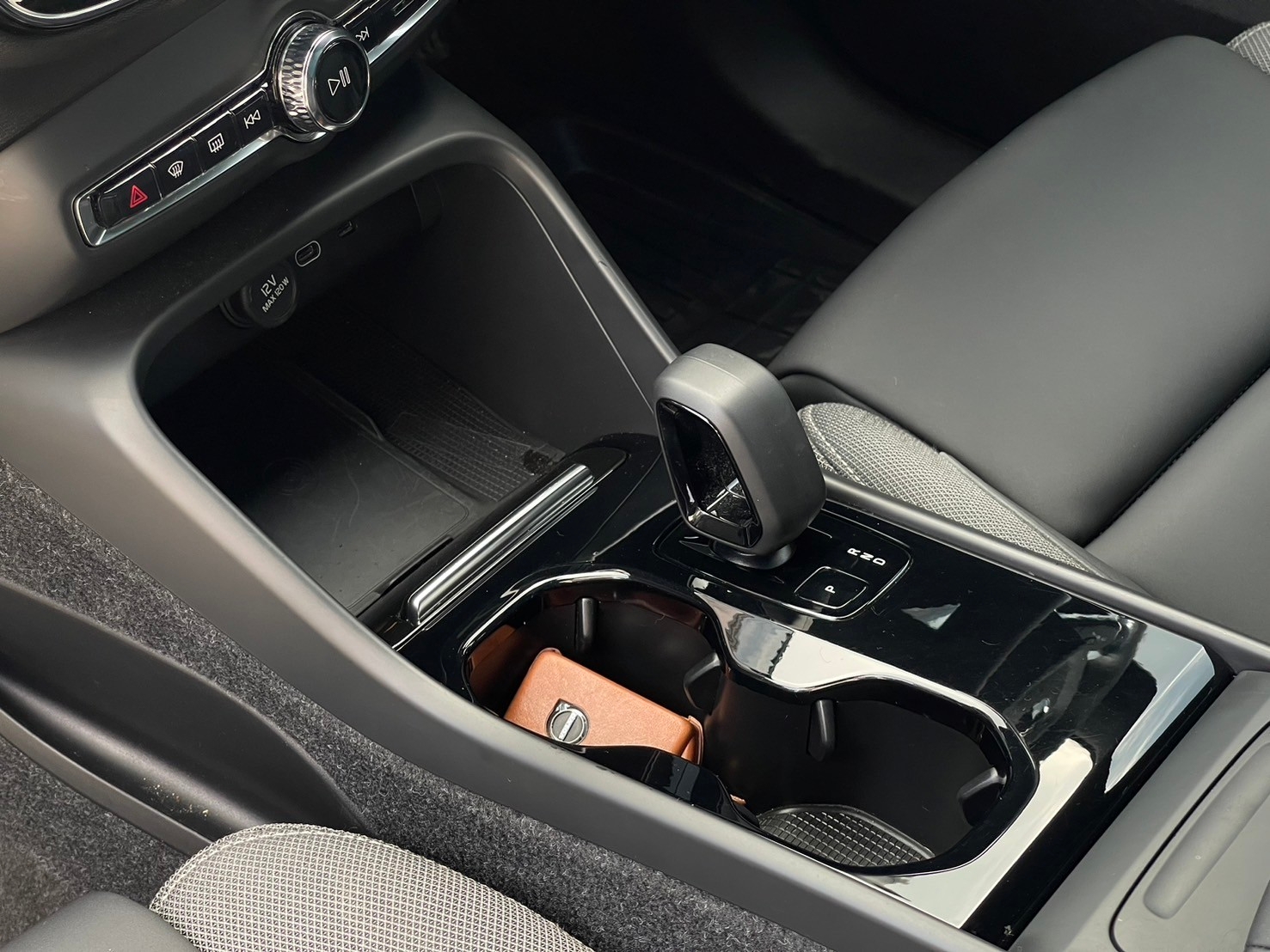 Volvo C40 TwinMotor MY2023 2023 Mileage 28,000 km (รูปที่ 19)